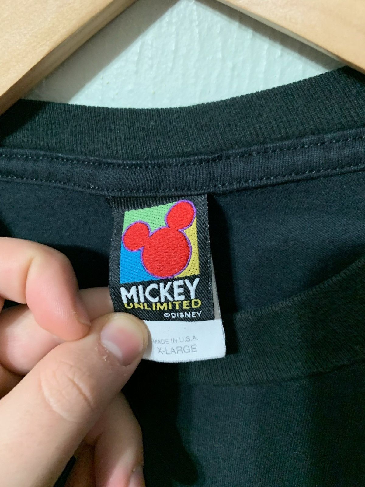 Vintage Vintage Mickey Mouse Neon Outline T-Shirt Size US XL / EU 56 / 4 - 3 Thumbnail