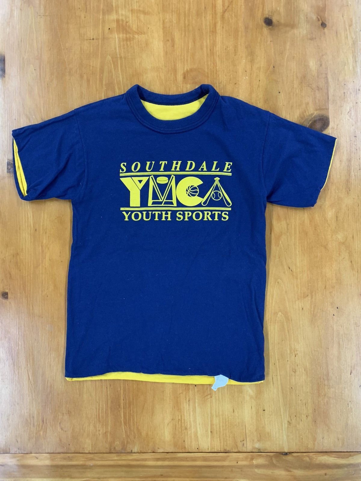 Vintage Vintage 1980s Southdale YMCA Reversible Shirt Size US S / EU 44-46 / 1 - 1 Thumbnail