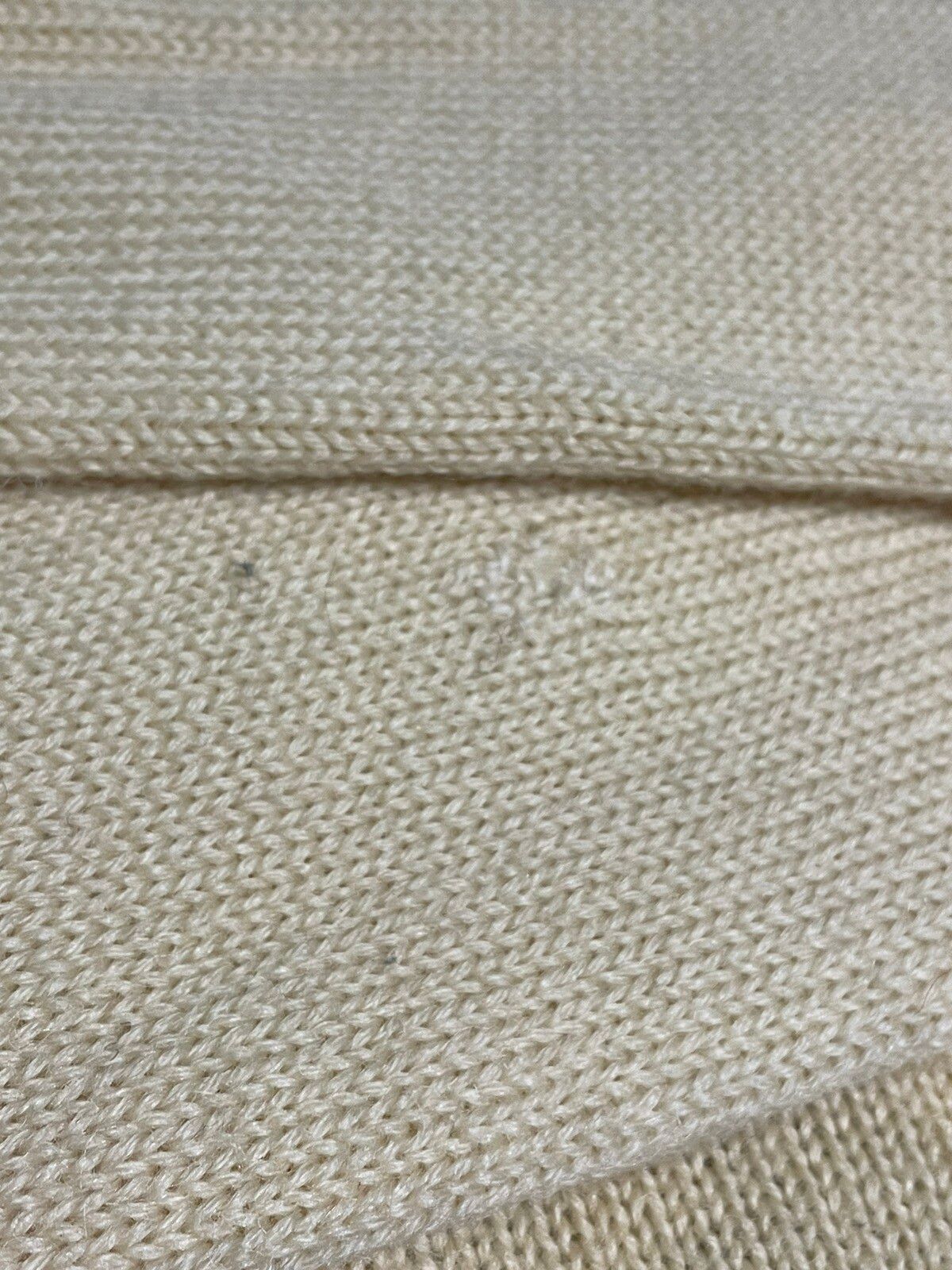Vintage Vintage 1960s Cream Ribbed Knit Sweater Size US S / EU 44-46 / 1 - 2 Thumbnail