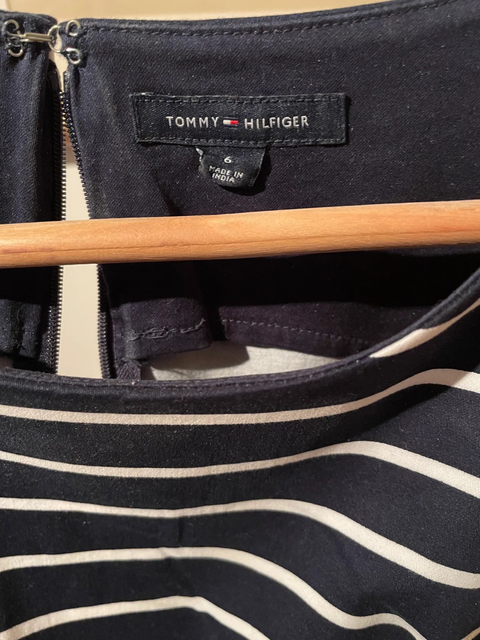 Tommy Hilfiger Tommy Hilfiger Dress Size M / US 6-8 / IT 42-44 - 2 Thumbnail