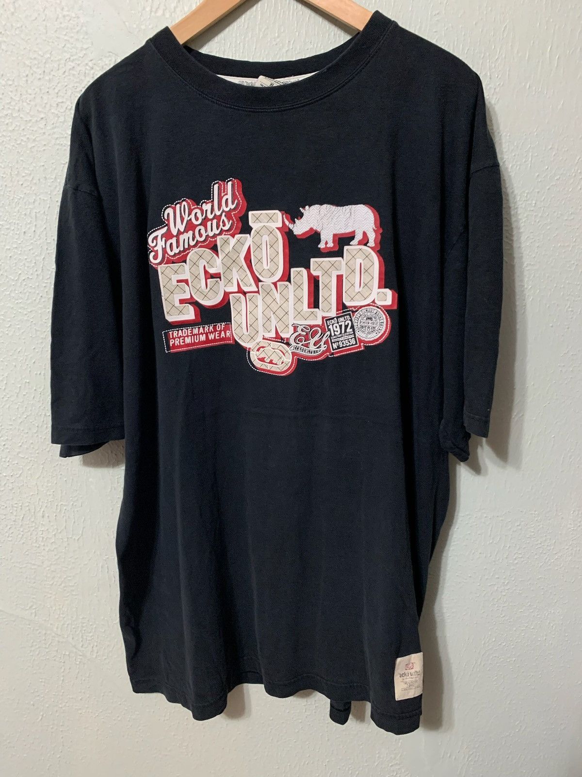 Vintage Vintage Ecko Trademark Premium Y2K Streetwear T-Shirt Size US XL / EU 56 / 4 - 1 Thumbnail
