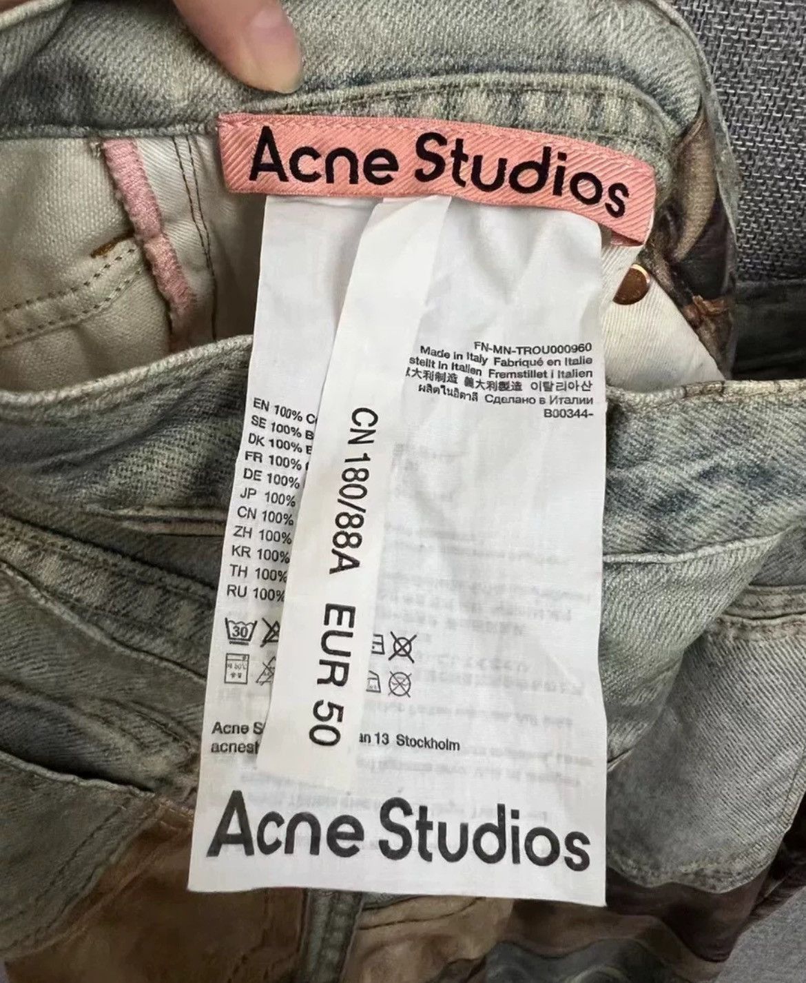 Acne Studios Acne studios 3D printed jeans - DMC Size US 44 / EU 60 - 3 Thumbnail