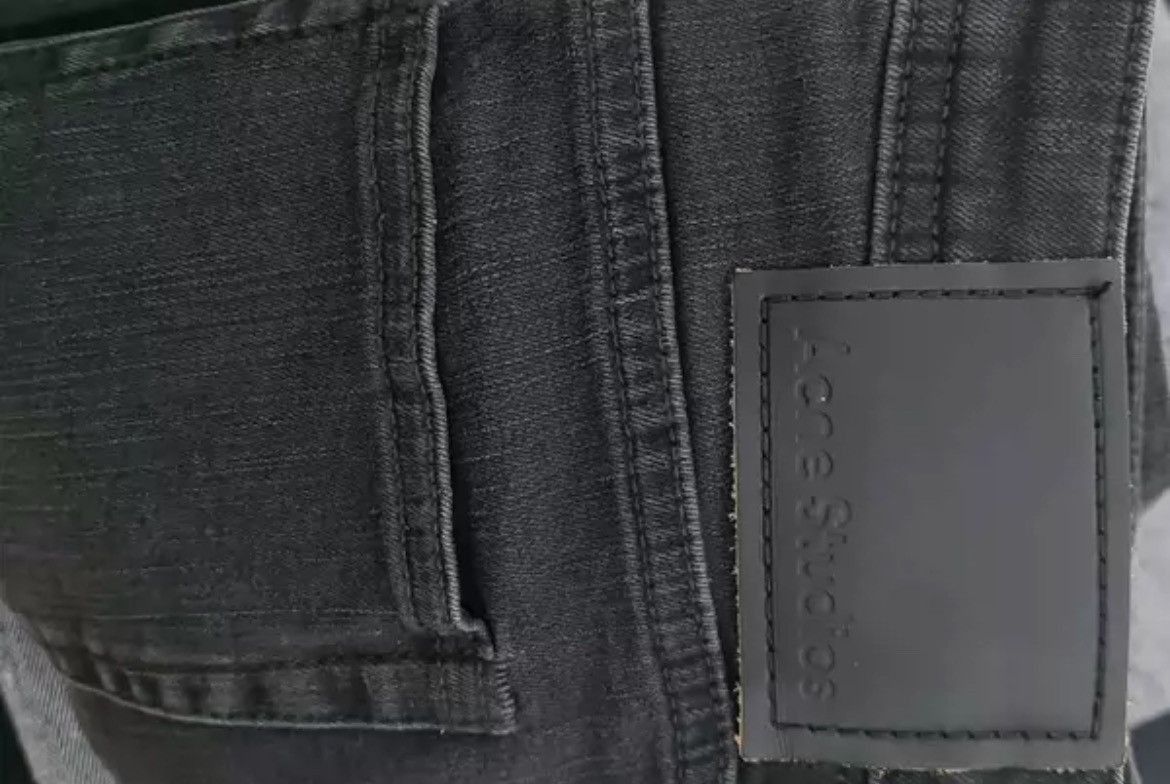 Acne Studios Acne Studios black skinny jeans tapered pants - DMC Size US 27 - 2 Thumbnail
