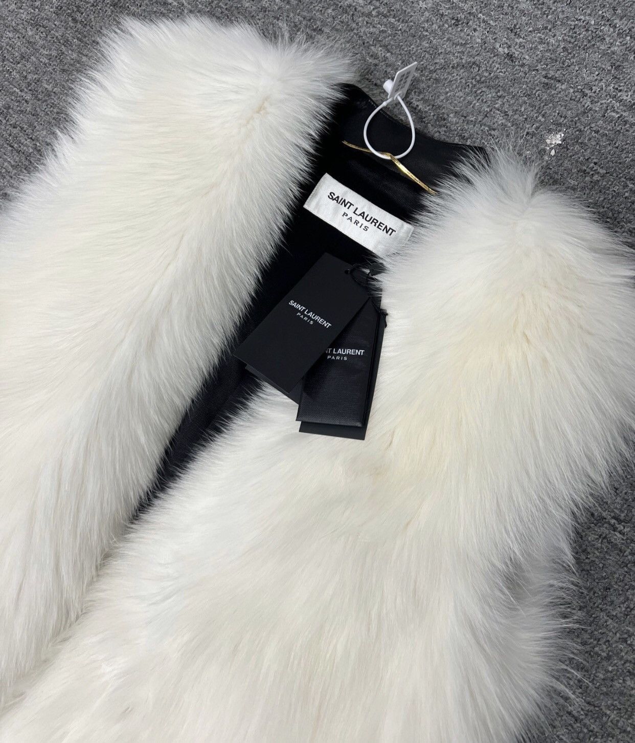 Saint Laurent Paris Saint Laurent show fur vest coat - DMC Size US M / EU 48-50 / 2 - 3 Thumbnail