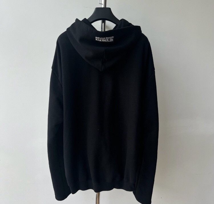 Vetements VETEMENTS 18ss Titanic Thick Hoodie - DMC Size US XS / EU 42 / 0 - 2 Thumbnail