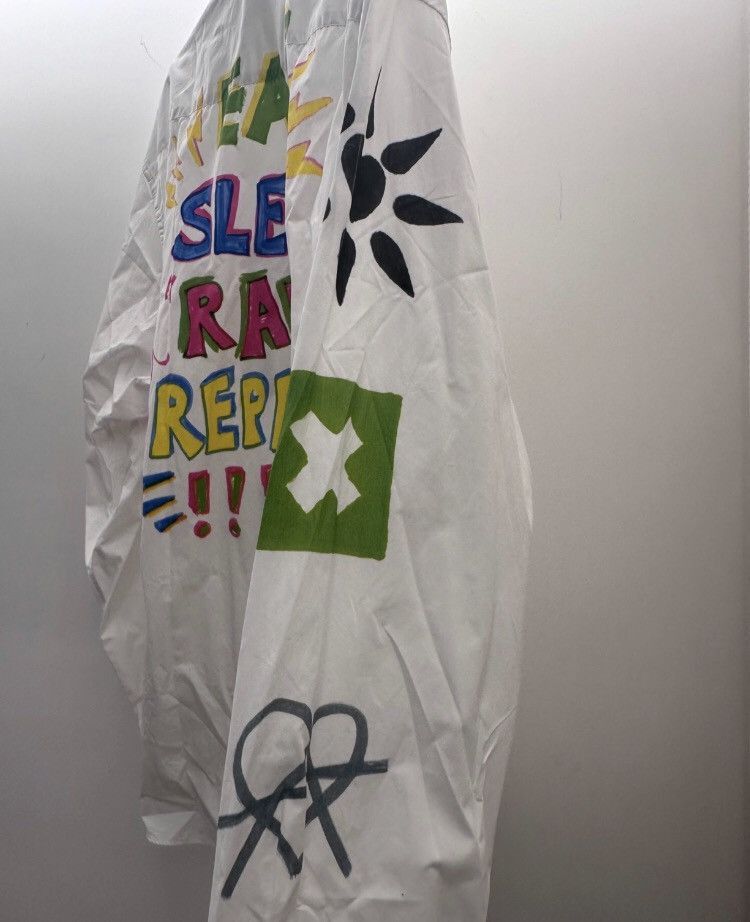 Vetements Vetements white graffiti shirt - DMC Size US M / EU 48-50 / 2 - 5 Thumbnail