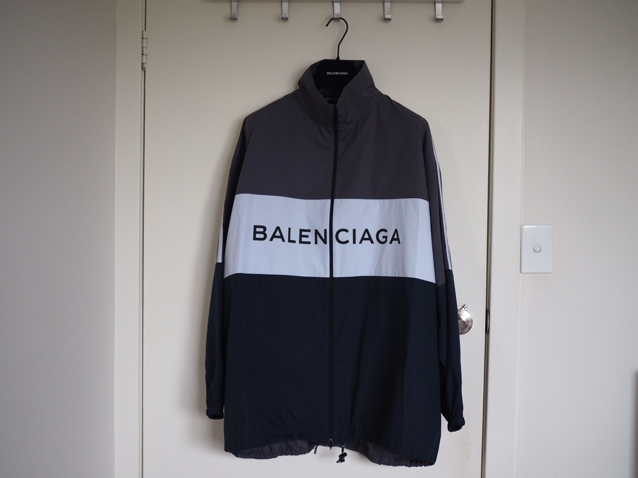 バレンシアガTRACKSUIT POPLIN SHIRT JACKET バレンシアガ TRACKSUIT POPLIN SHIRT JACKET その他ジャケット