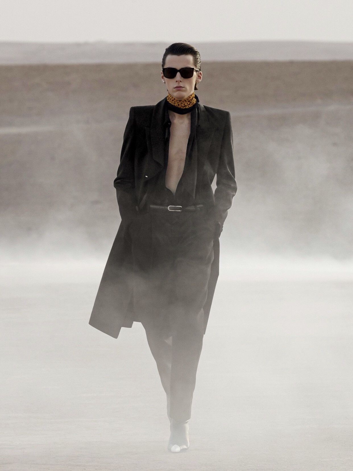 Saint Laurent Paris Saint Laurent 23SS catwalk silk shirt - DMC Size US S / EU 44-46 / 1 - 2 Thumbnail