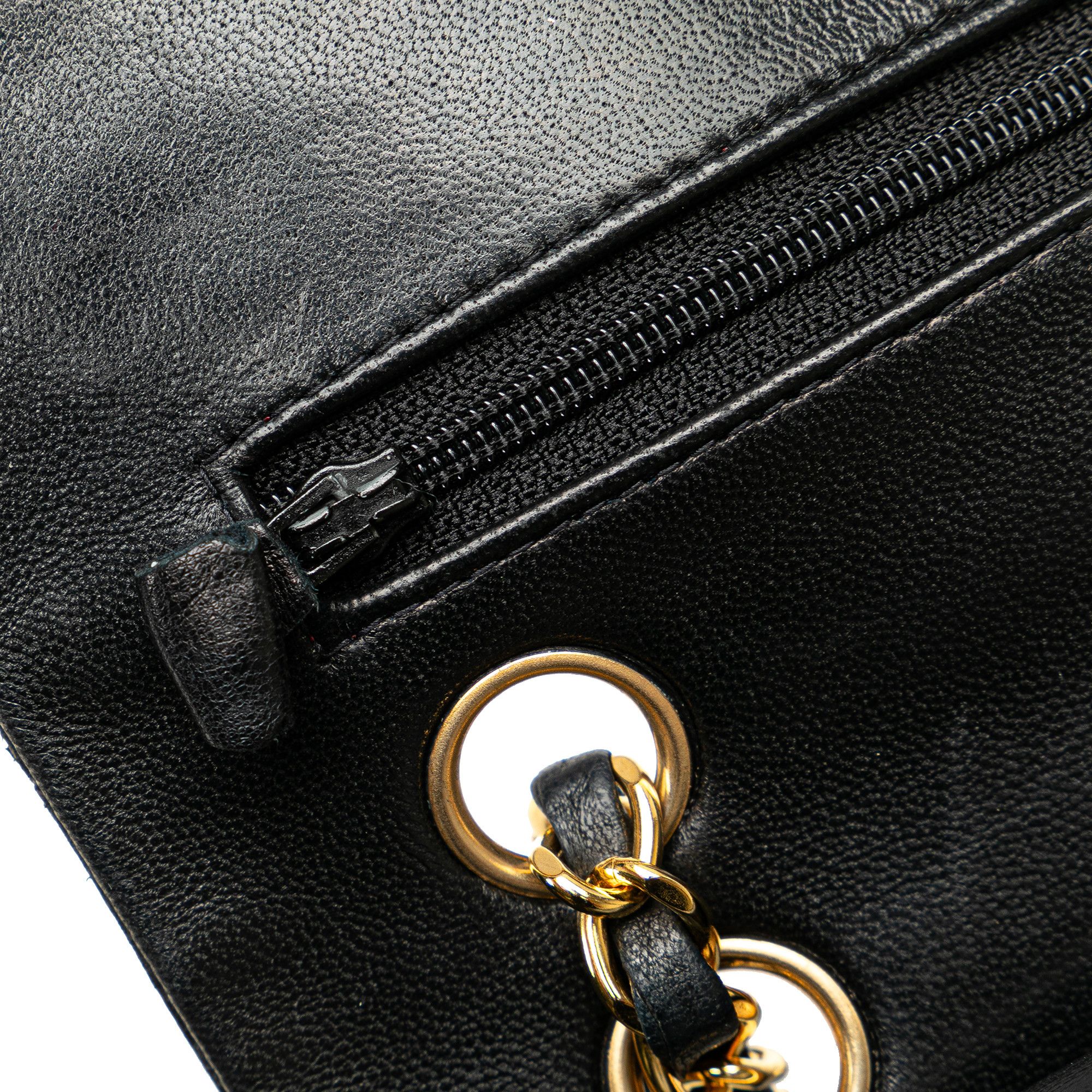 Chanel Chanel Small Classic Lambskin Double Flap Size ONE SIZE - 11 Thumbnail