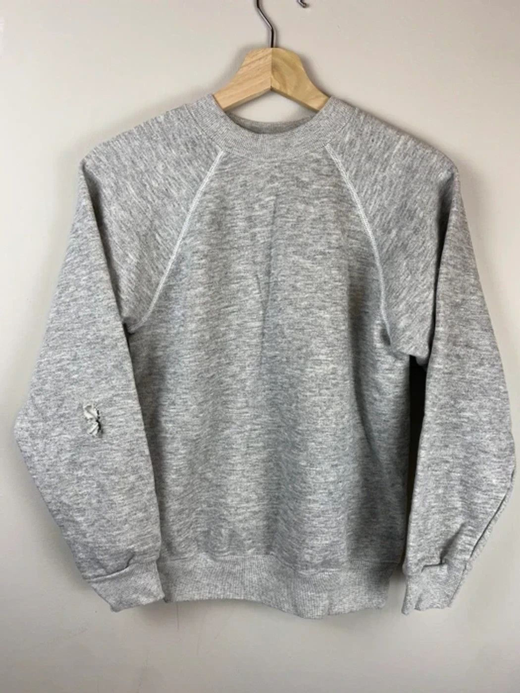 Vintage Vintage Crewneck Blank Hanes Crewneck Vintage Sweatshirt Size US XS / EU 42 / 0 - 1 Thumbnail