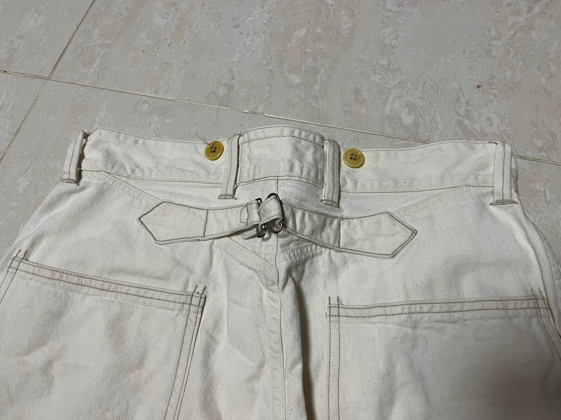 Freewheelers Freewheelers White trousers with middle waist and straight pants. Size US 30 / EU 46 - 5 Thumbnail