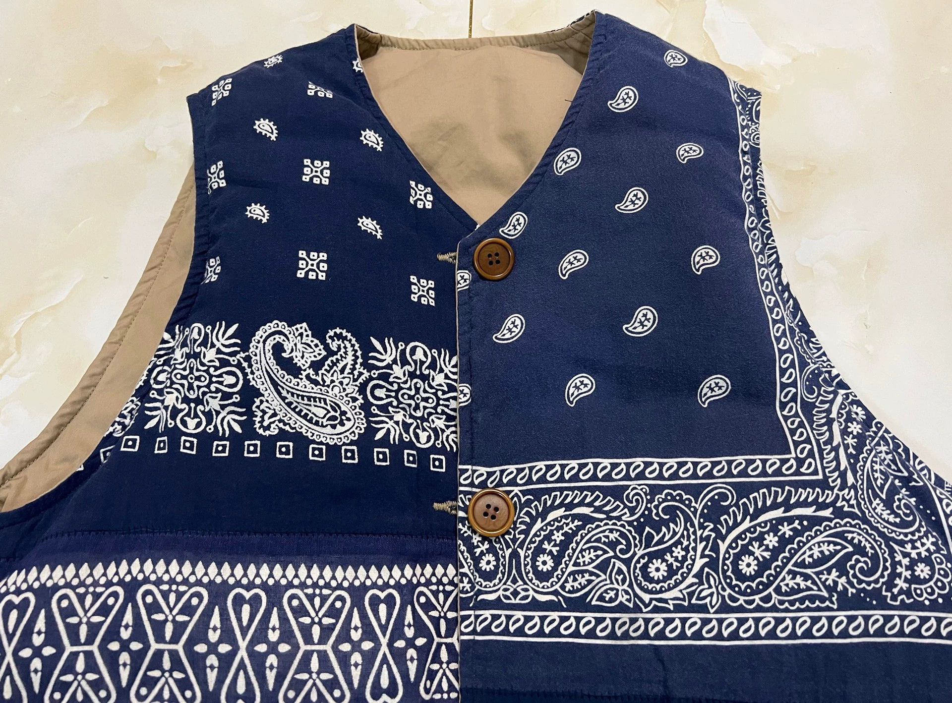 VISVIM 20AW SPOT KORA DOWN VEST (C/NY)