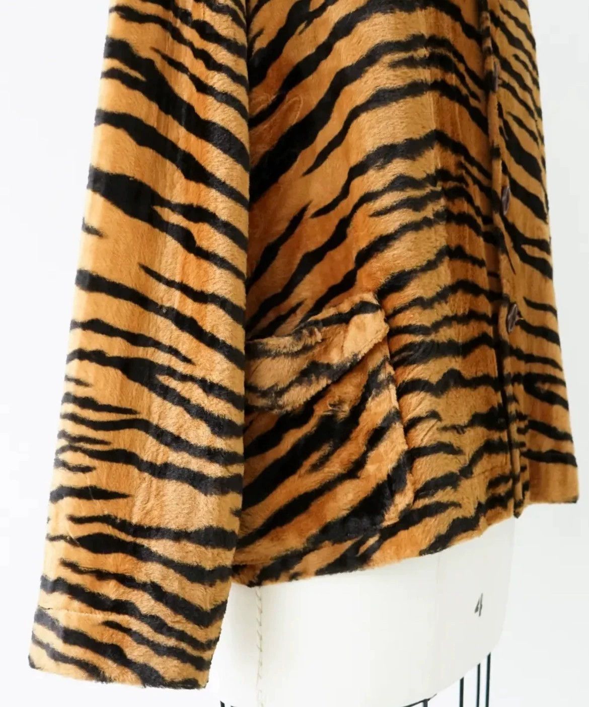 Jean Paul Gaultier Jean Paul Gaultier Tiger pattern double-sided suede coat Size US M / EU 48-50 / 2 - 6 Thumbnail