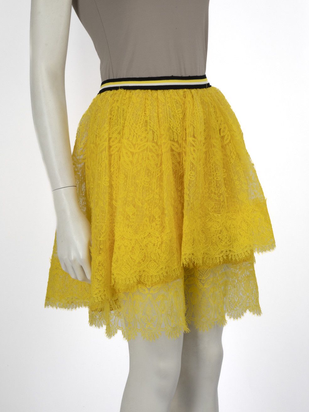 Ermanno Scervino Yellow Lace Pattern Mini Skirt Size 27" / US 4 / IT 40 - 2 Thumbnail