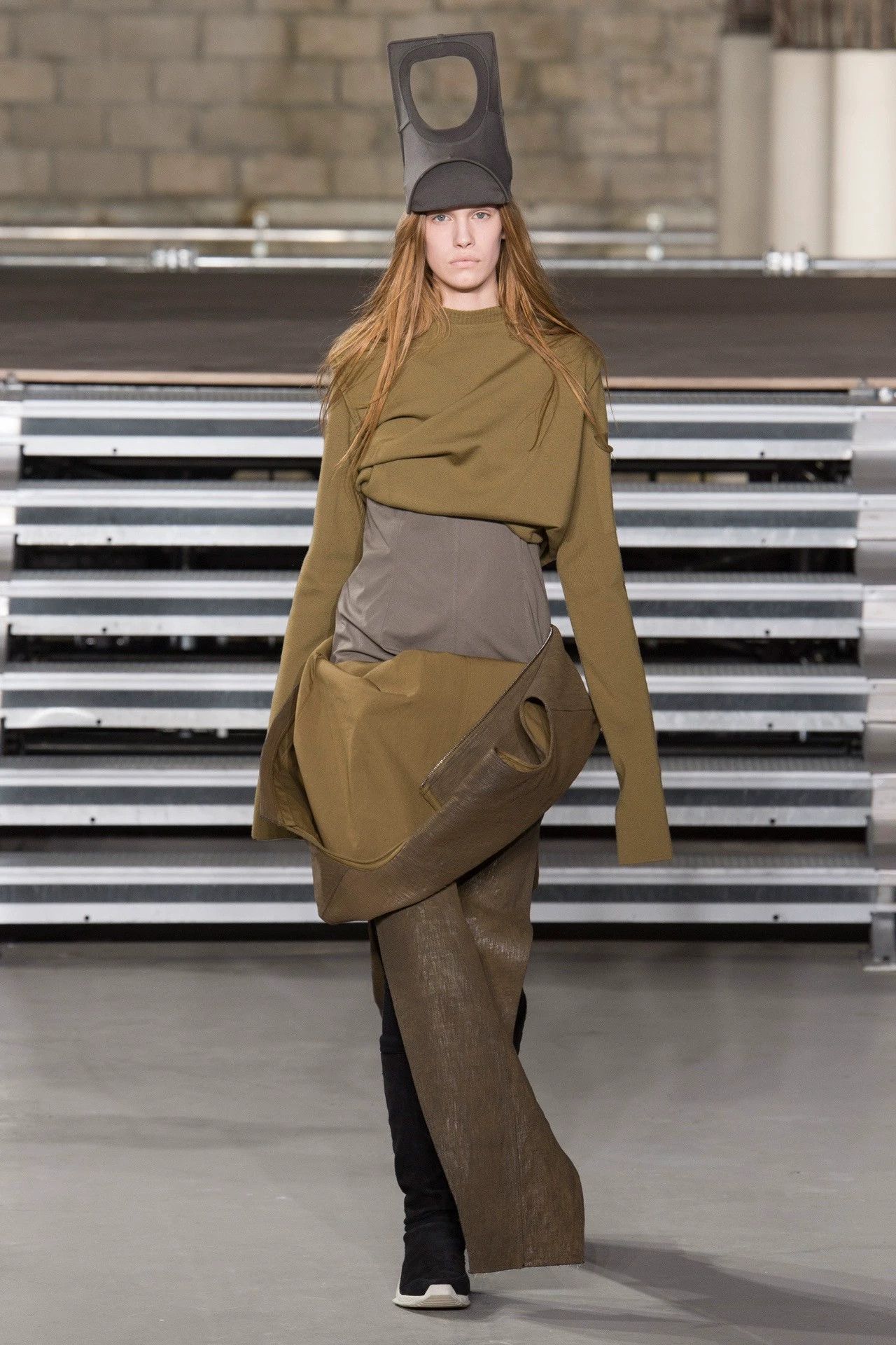 Rick Owens Rick Owens Show wool sweater with raw edges Size US M / EU 48-50 / 2 - 5 Thumbnail