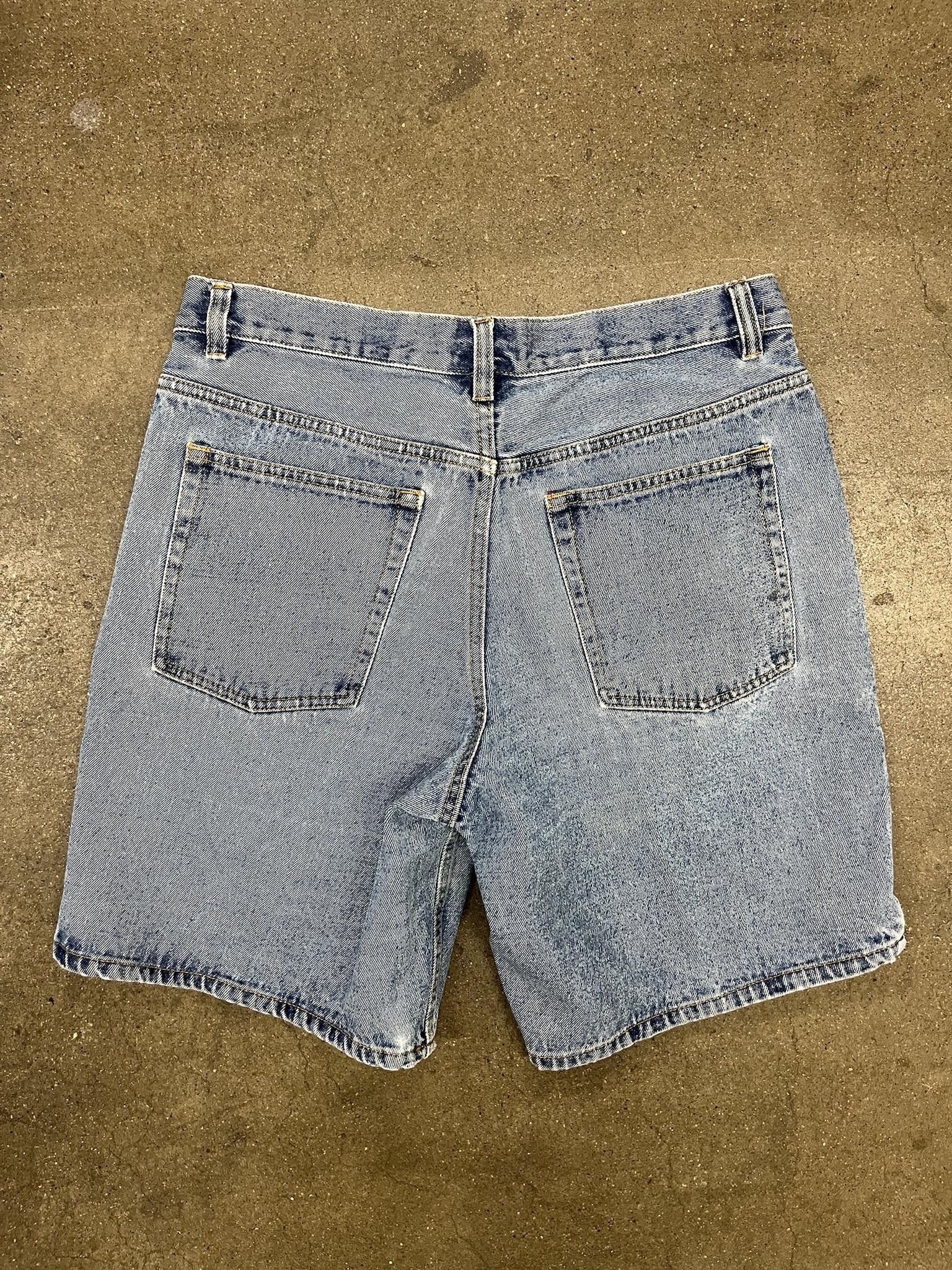 Lee × Vintage Basic Edition Lightwash Jorts Size US 34 / EU 50 - 3 Thumbnail