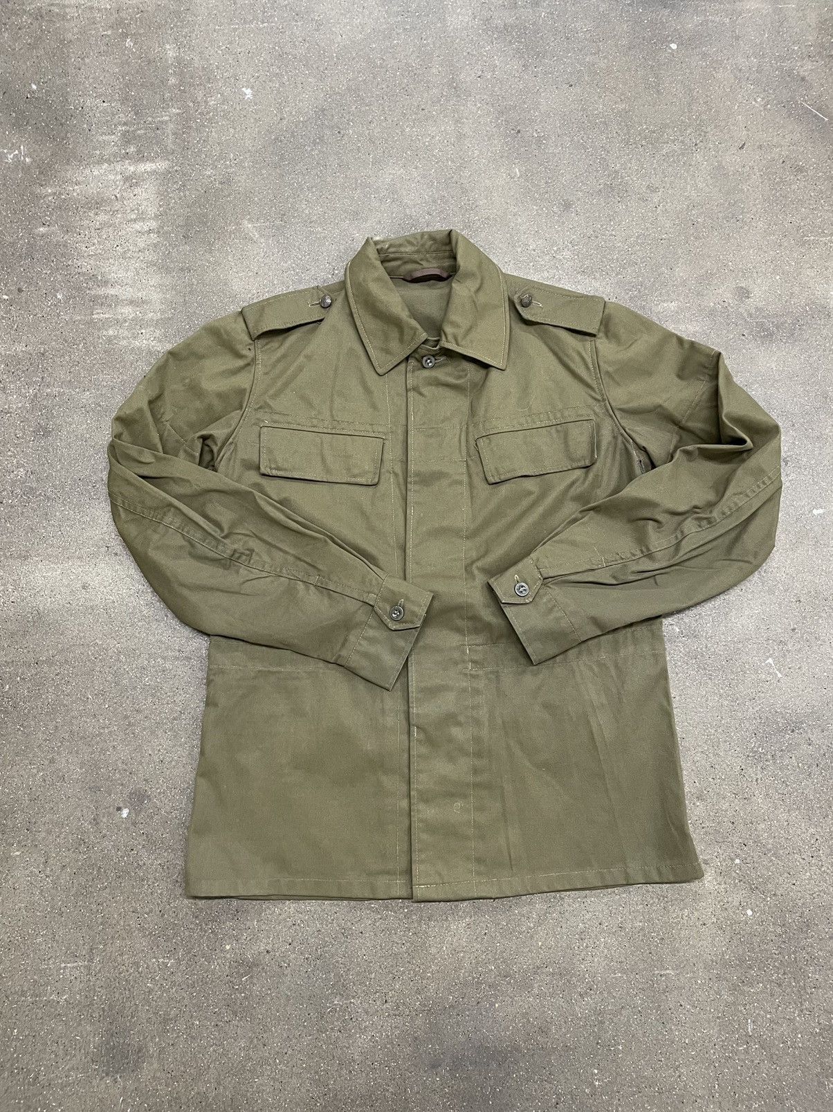 Vintage Vintage Czech Army Jacket Size US S / EU 44-46 / 1 - 2 Thumbnail