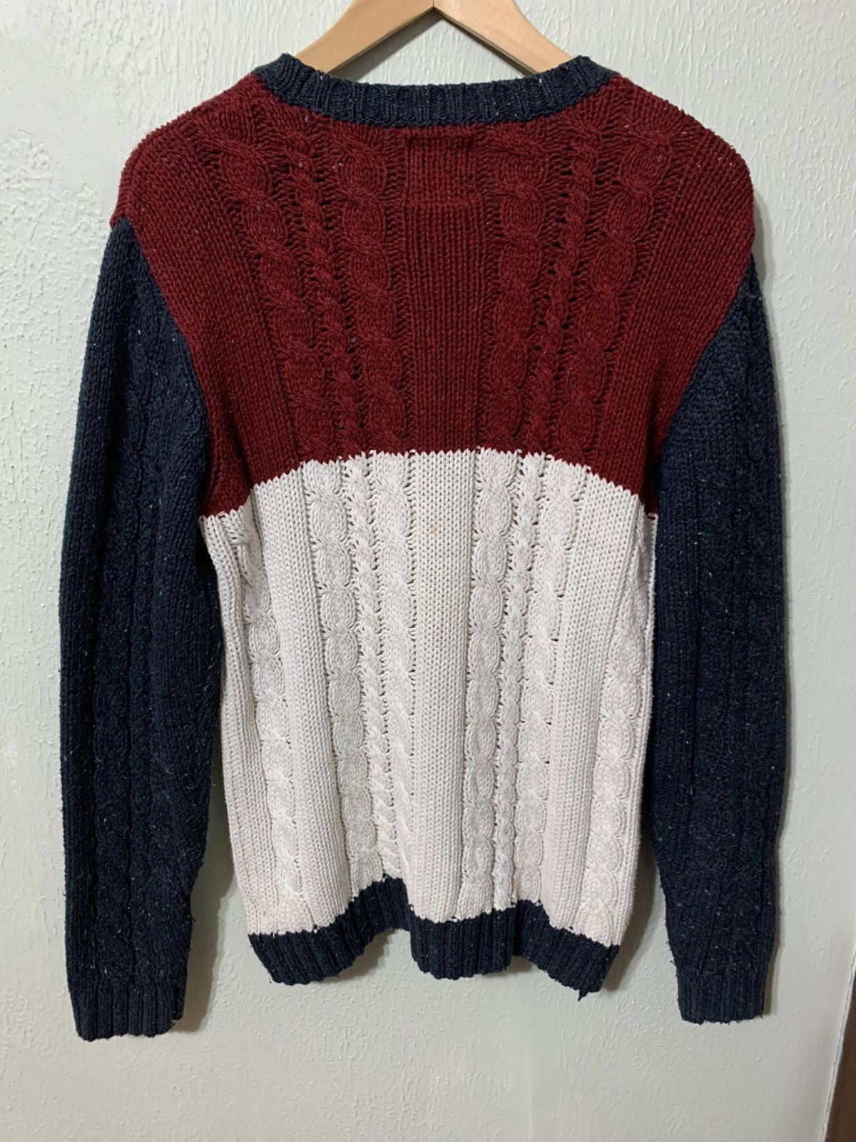 Vintage Vintage Red White Blue Wave Cableknit Sweater Size US M / EU 48-50 / 2 - 4 Thumbnail