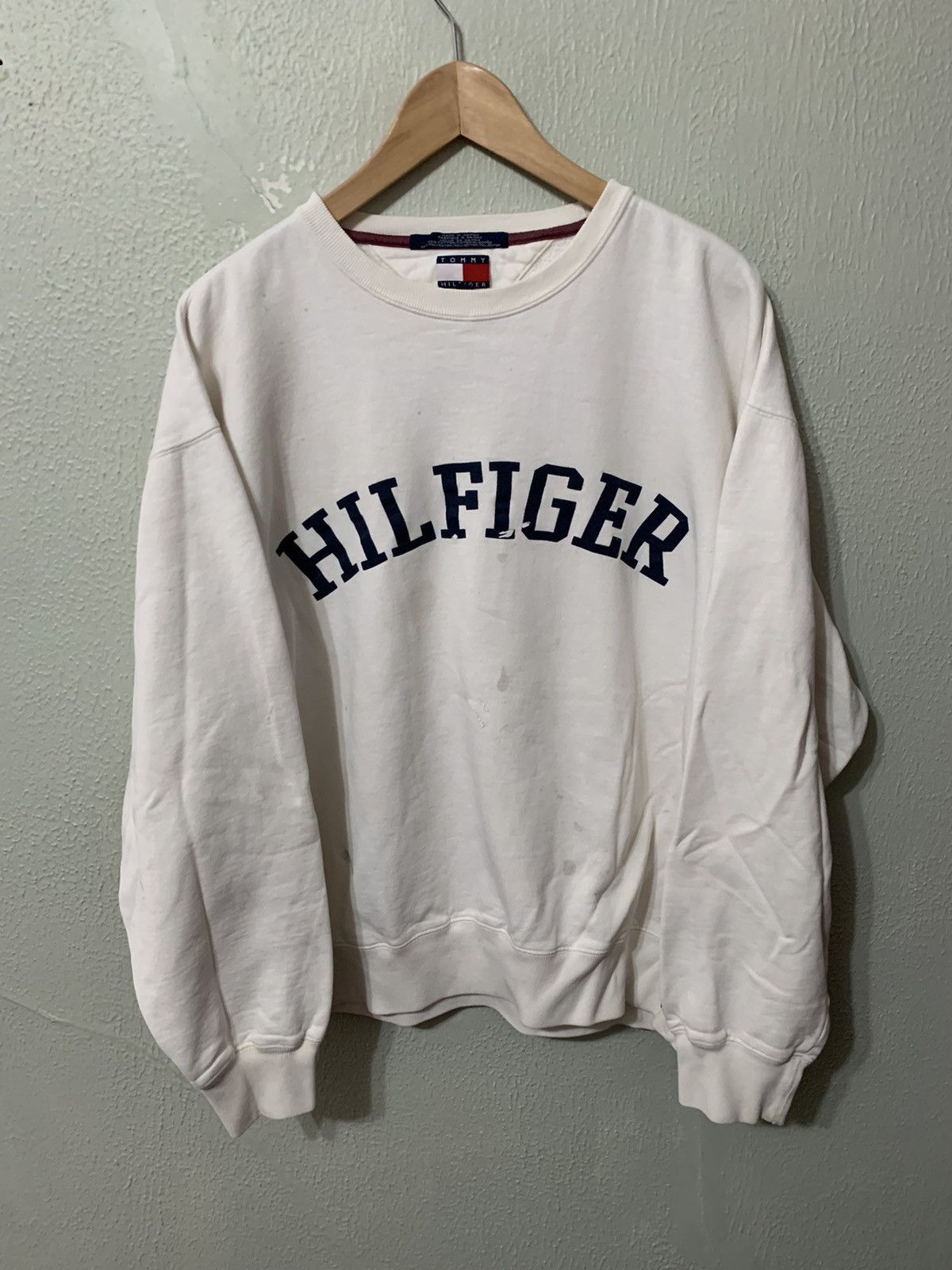 Tommy Hilfiger × Vintage Vintage Tommy Hilfiger Arc Logo Crewneck Size US L / EU 52-54 / 3 - 2 Thumbnail
