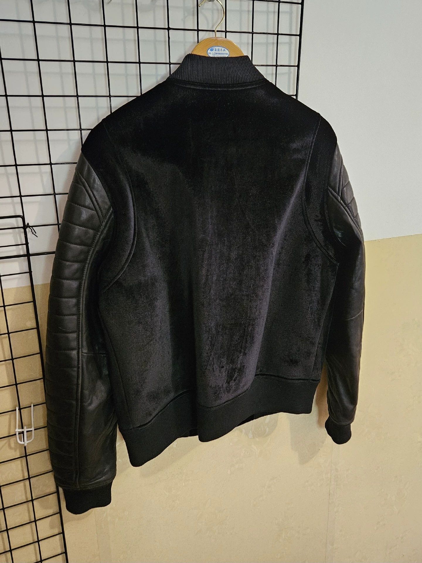 Balmain Balmain French teddy jacket bomber Size US L / EU 52-54 / 3 - 2 Thumbnail