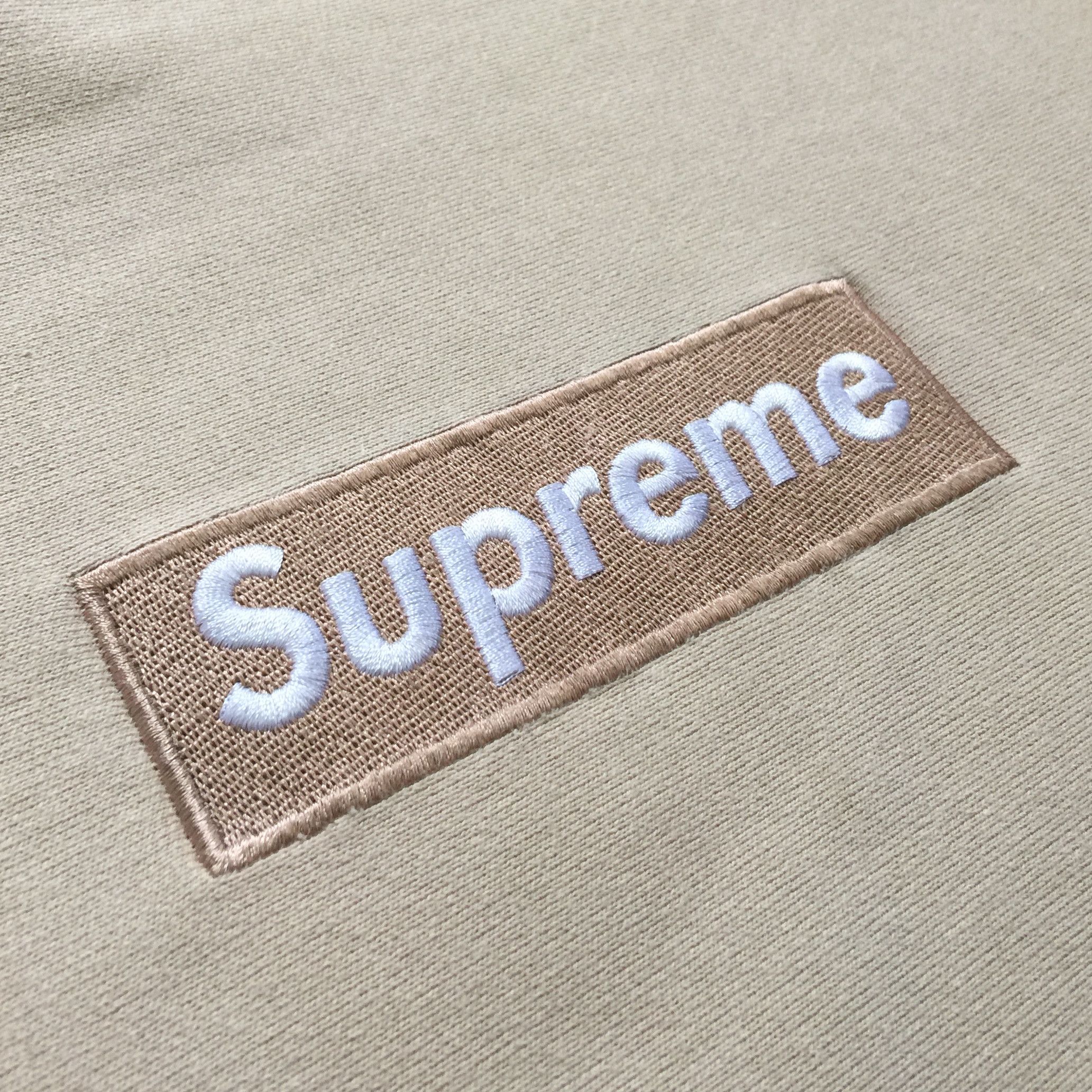 Supreme sand box store logo crewneck