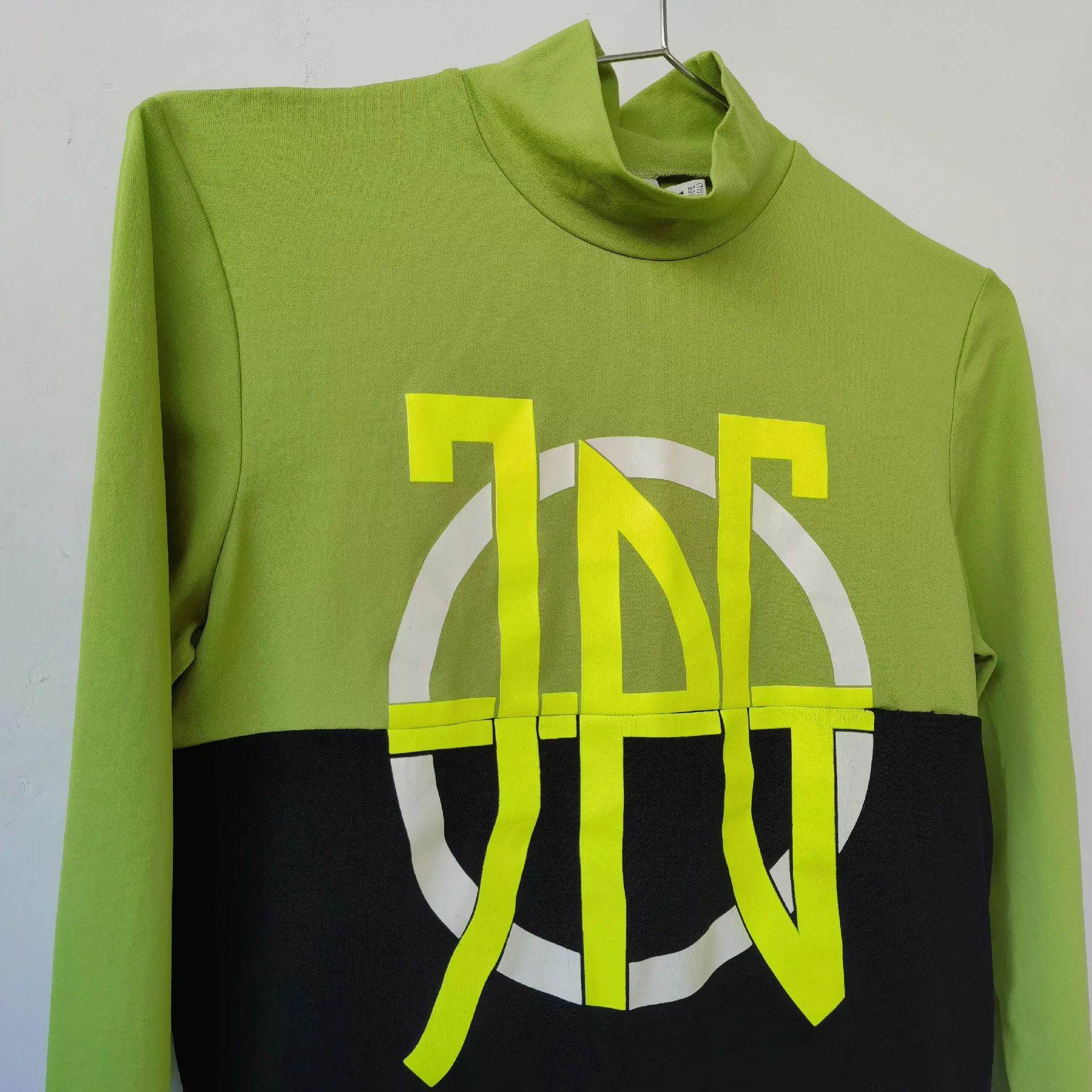 Jean Paul Gaultier Jean Paul Gaultier Sports wind elastic long sleeve Size US M / EU 48-50 / 2 - 3 Thumbnail