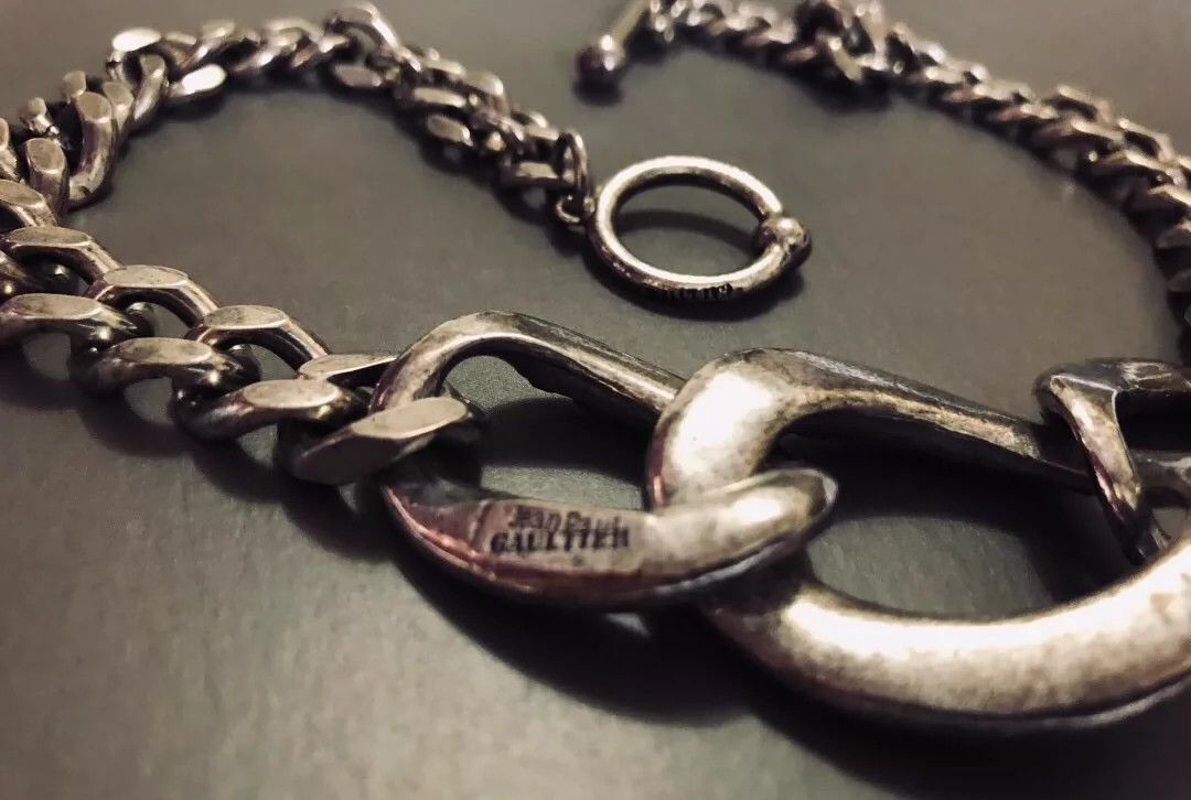 Jean Paul Gaultier Jean Paul Gaultier Black crystal horseshoe craft necklace Size ONE SIZE - 2 Thumbnail