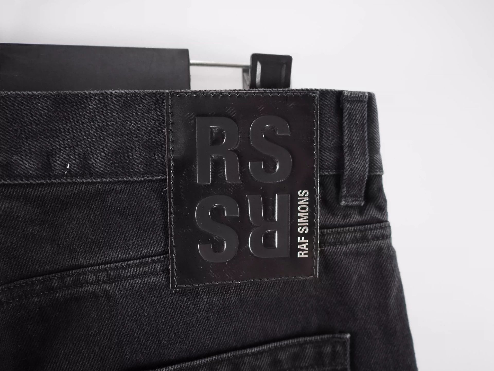 Raf Simons Raf Simons 20AW Black Back Zipper Jeans -DMC Size US 28 / EU 44 - 5 Thumbnail