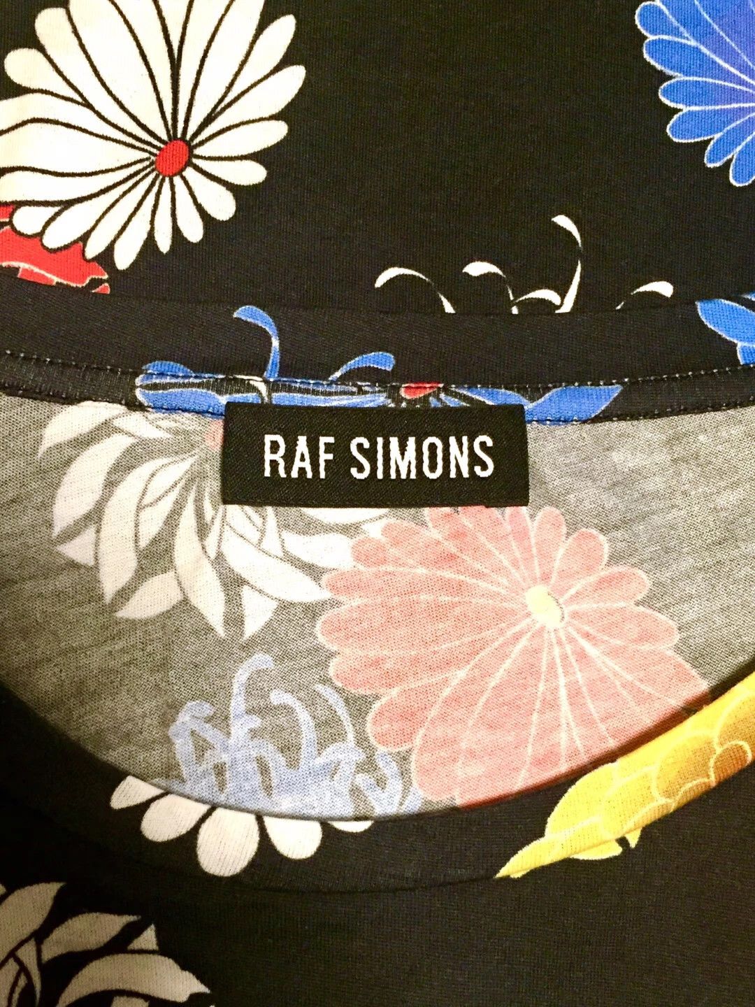 Raf Simons Raf Simons Show Style Photo T-shirt -DMC Size US M / EU 48-50 / 2 - 2 Thumbnail