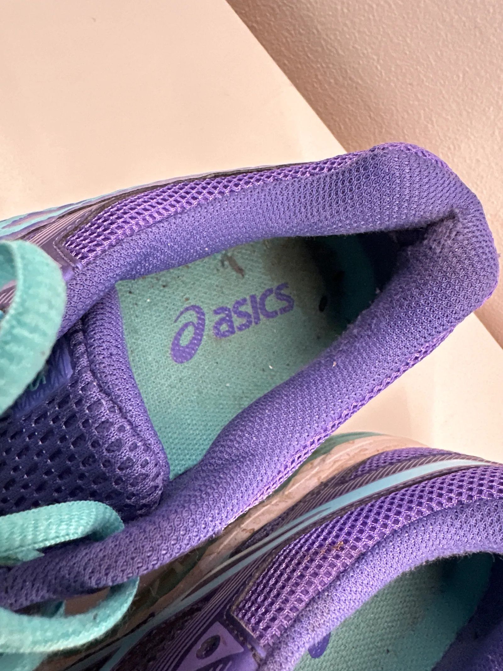 Asics Asics Gel-foundation 12 Sneakers Size US 9.5 / EU 42-43 - 2 Thumbnail