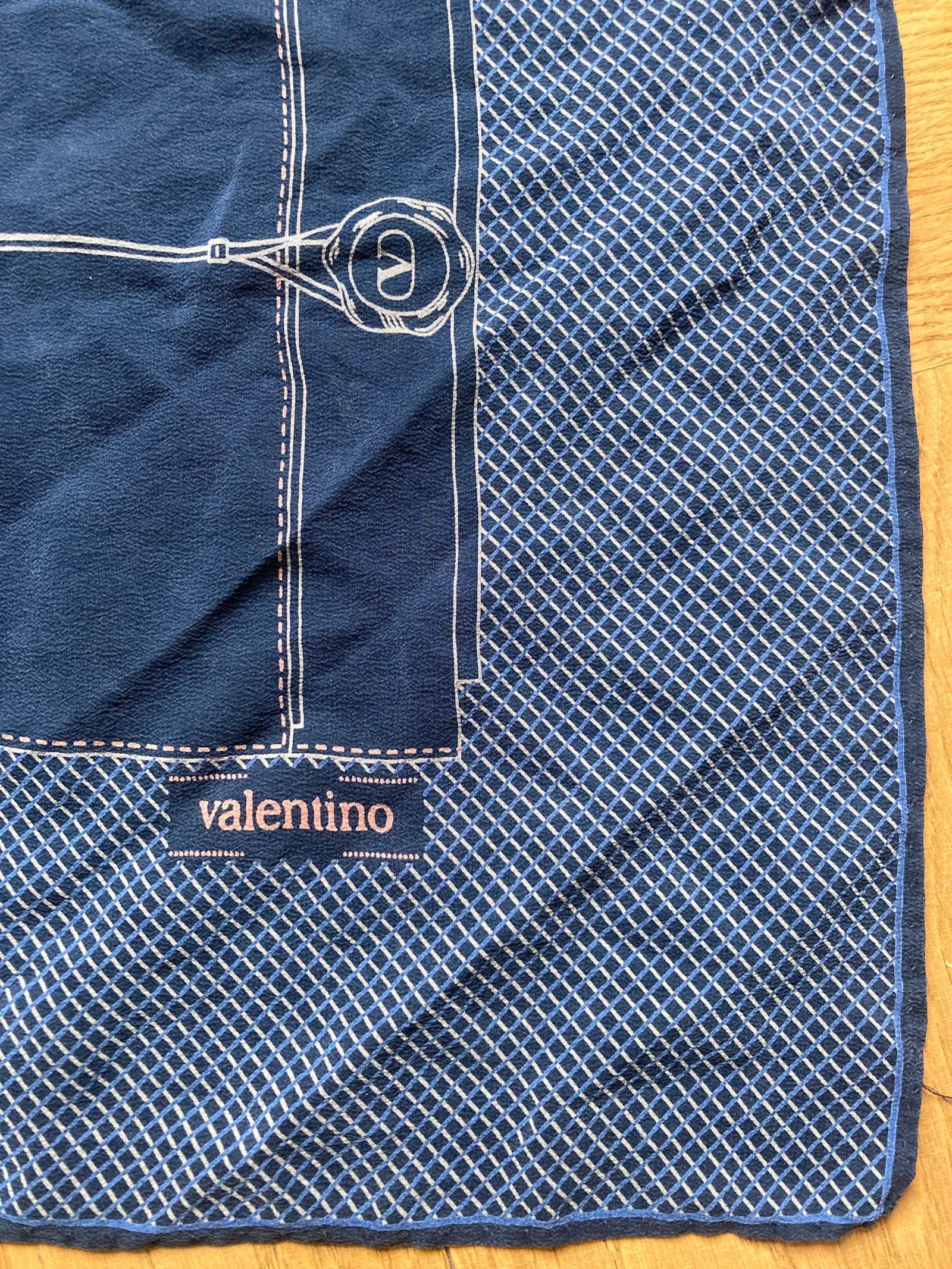 Valentino Valentino Scarf Size ONE SIZE - 3 Thumbnail