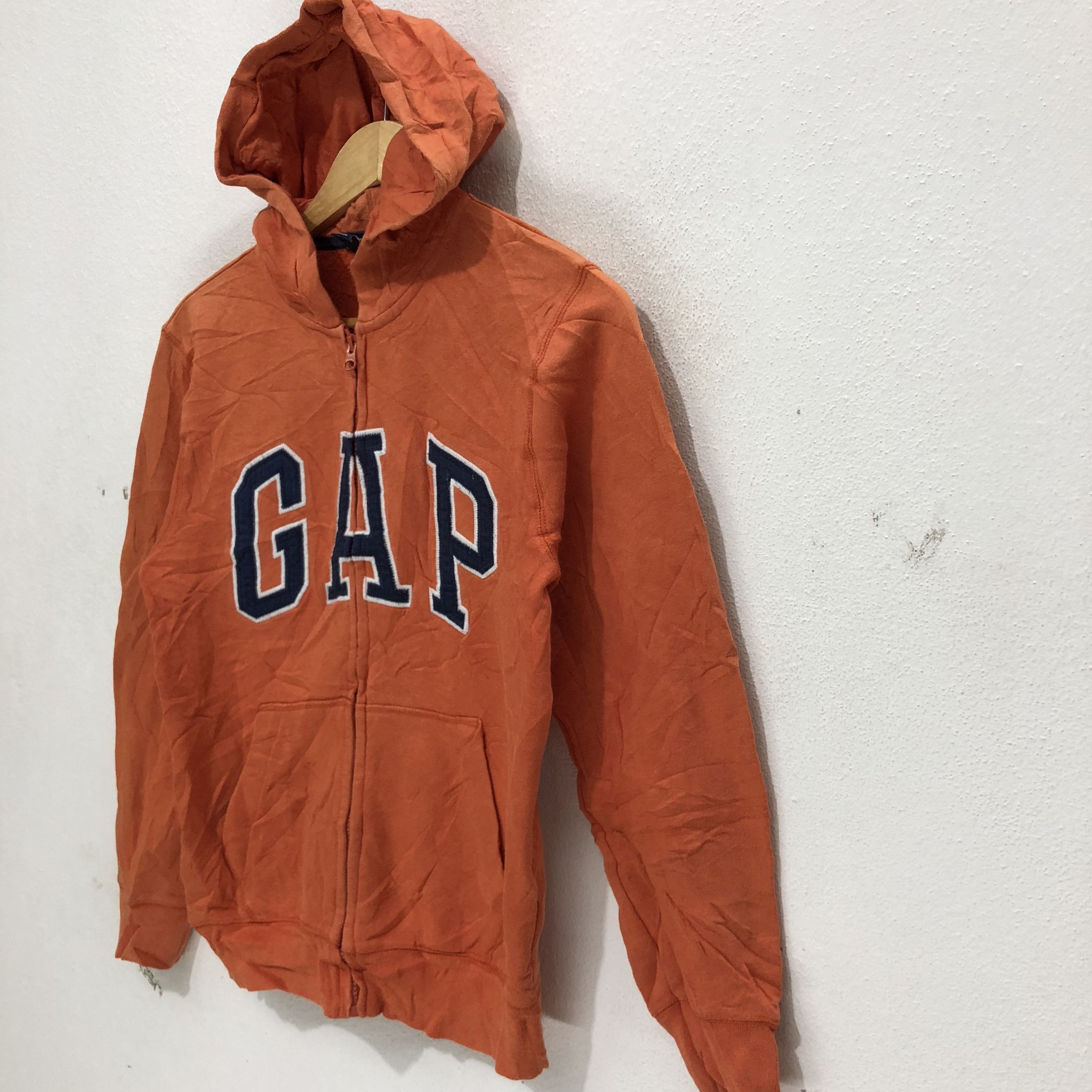 Gap Gap Zip Up Hoodie Sweater Spell Out Orange Sweatshirt Size Large Size US L / EU 52-54 / 3 - 3 Thumbnail