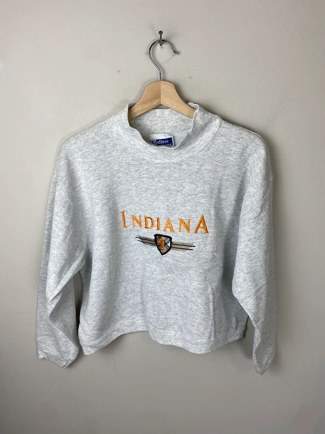 Vintage Vintage Crewneck Indiana Cropped Vintage Sweatshirt Size US S / EU 44-46 / 1 - 3 Thumbnail