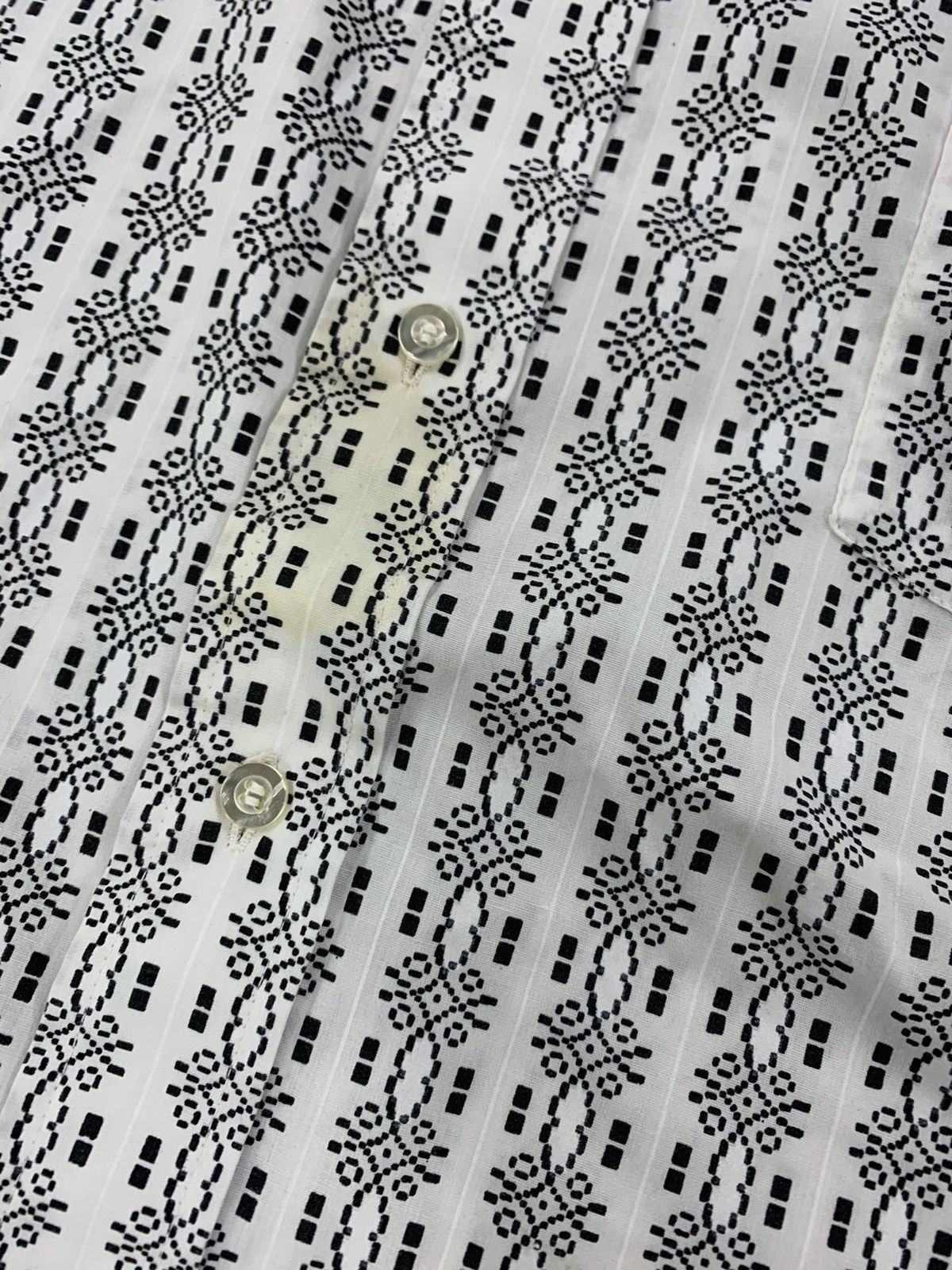 Vintage Vintage 1970s Lattice Design Shirt Size US L / EU 52-54 / 3 - 4 Thumbnail