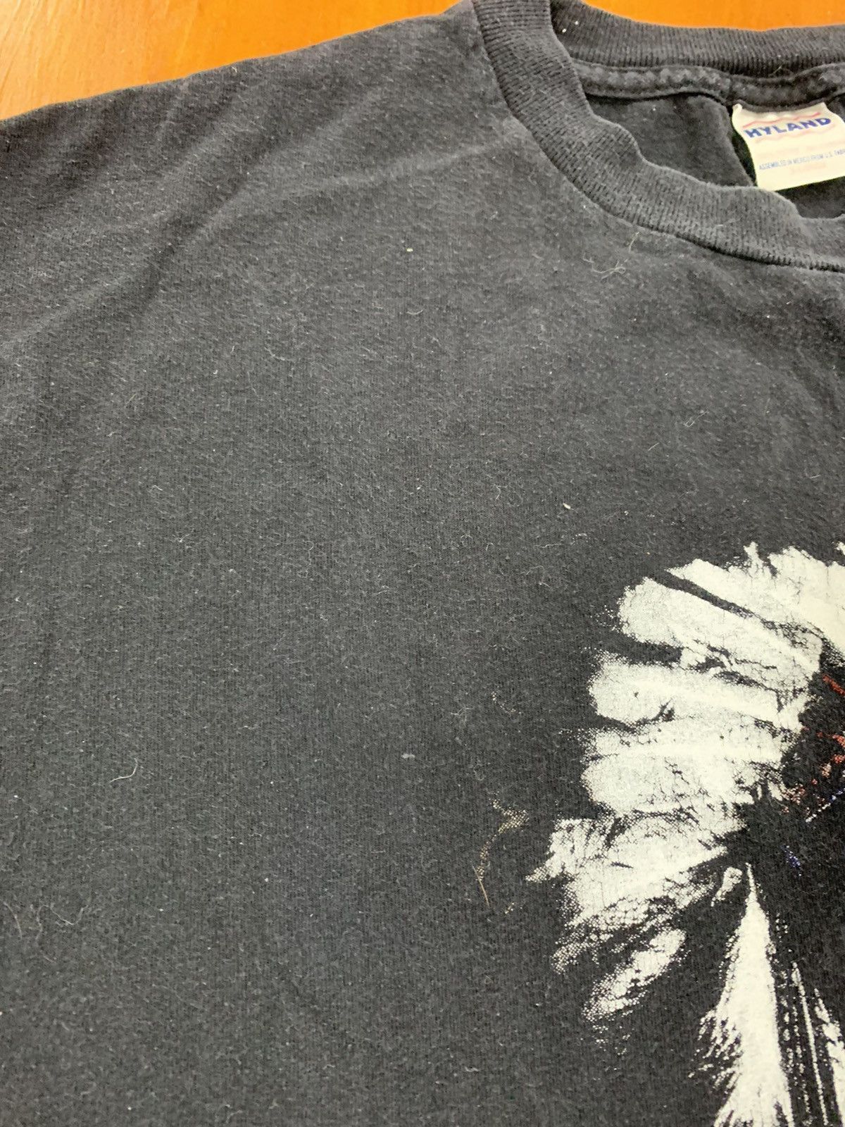Vintage Vintage Y2K Native Eagle T-Shirt Size US XL / EU 56 / 4 - 5 Thumbnail