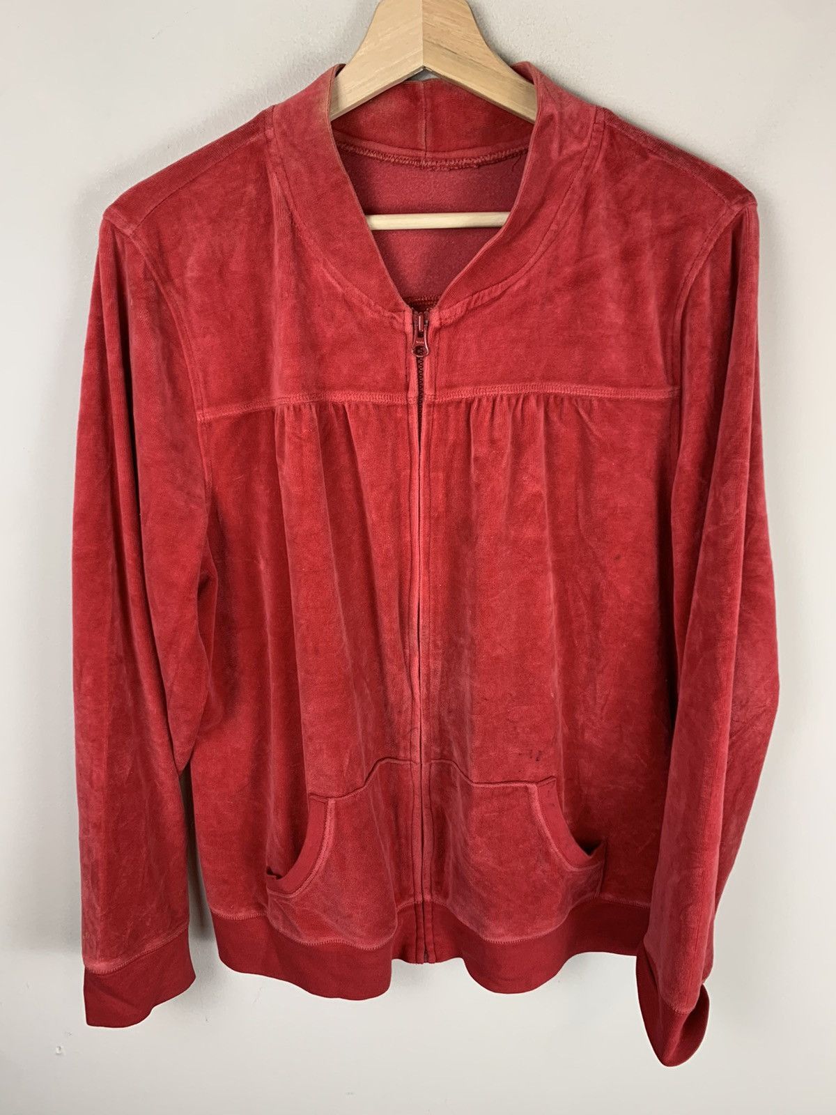 Vintage Vintage Distressed 1970s Red Velour Track Jacket Size US M / EU 48-50 / 2 - 1 Thumbnail