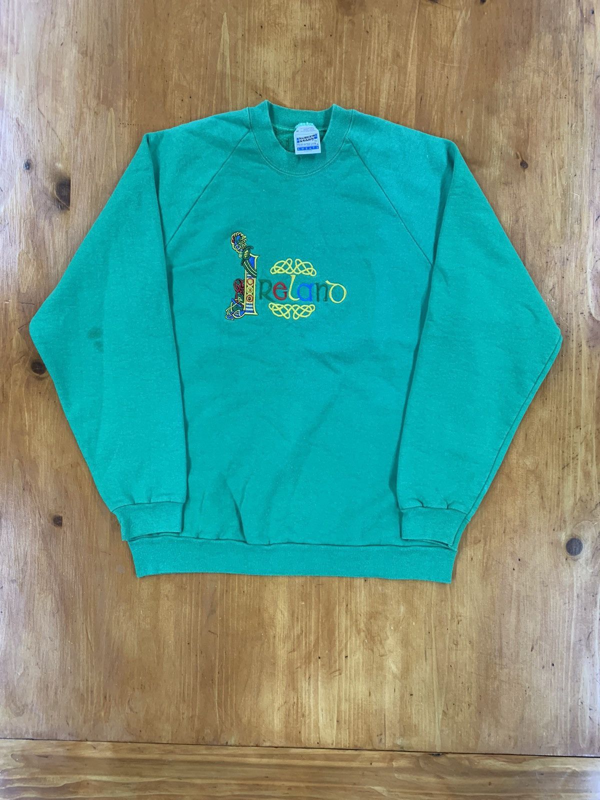 Vintage Vintage Crewneck 1990s Ireland Vintage Sweatshirt Crewneck Size US XL / EU 56 / 4 - 3 Thumbnail
