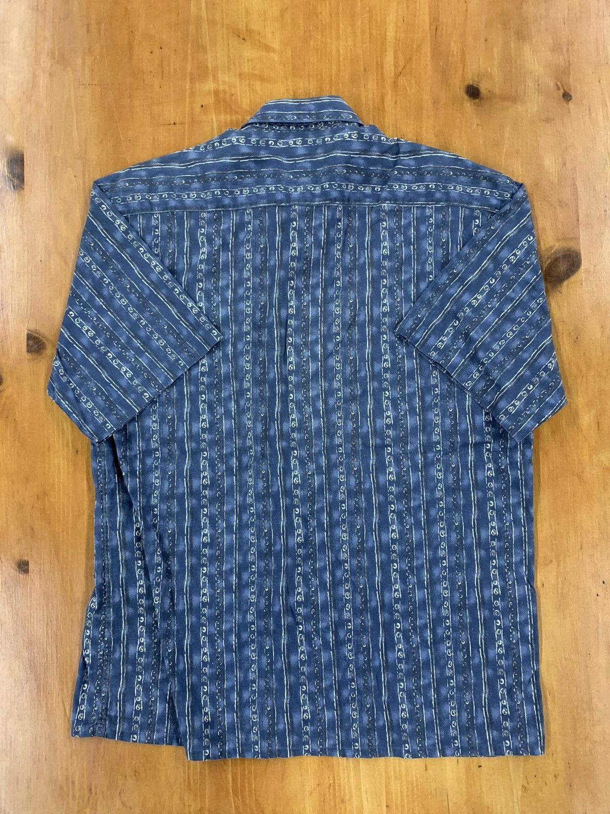 Vintage Vintage Pierre Cardin Squiggle Stripe Summer Shirt Size US L / EU 52-54 / 3 - 3 Thumbnail