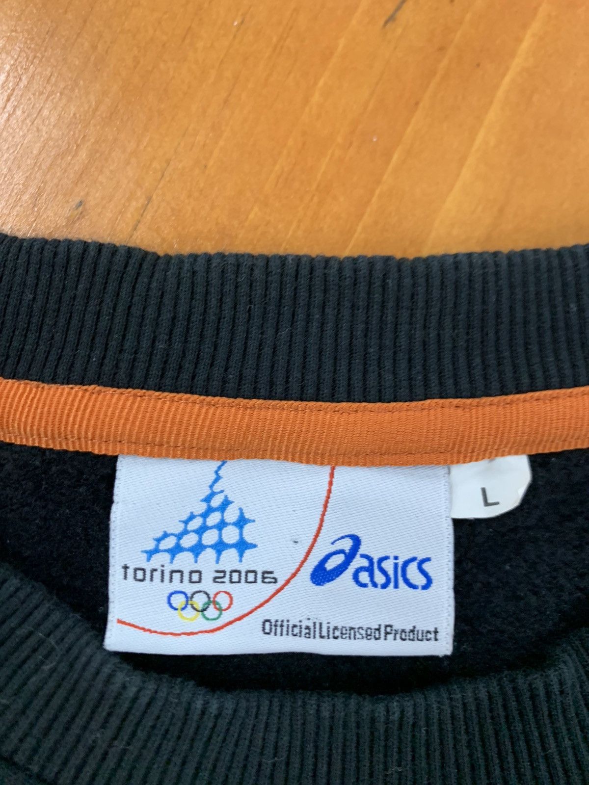 Vintage ASICS Torino 2006 Olympics Winter Sports Crewneck Size US L / EU 52-54 / 3 - 2 Thumbnail