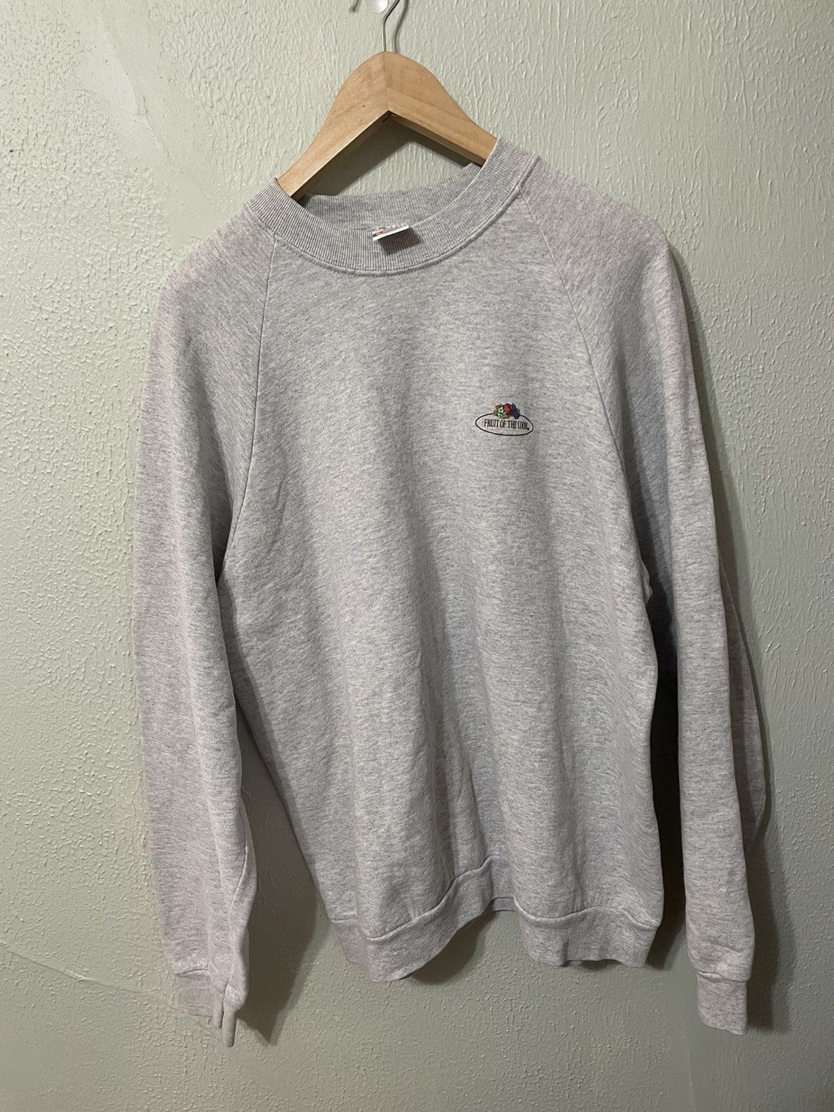 Vintage Vintage Crewneck Fruit of the Loom Logo Vintage Sweatshirt Size US XL / EU 56 / 4 - 3 Thumbnail