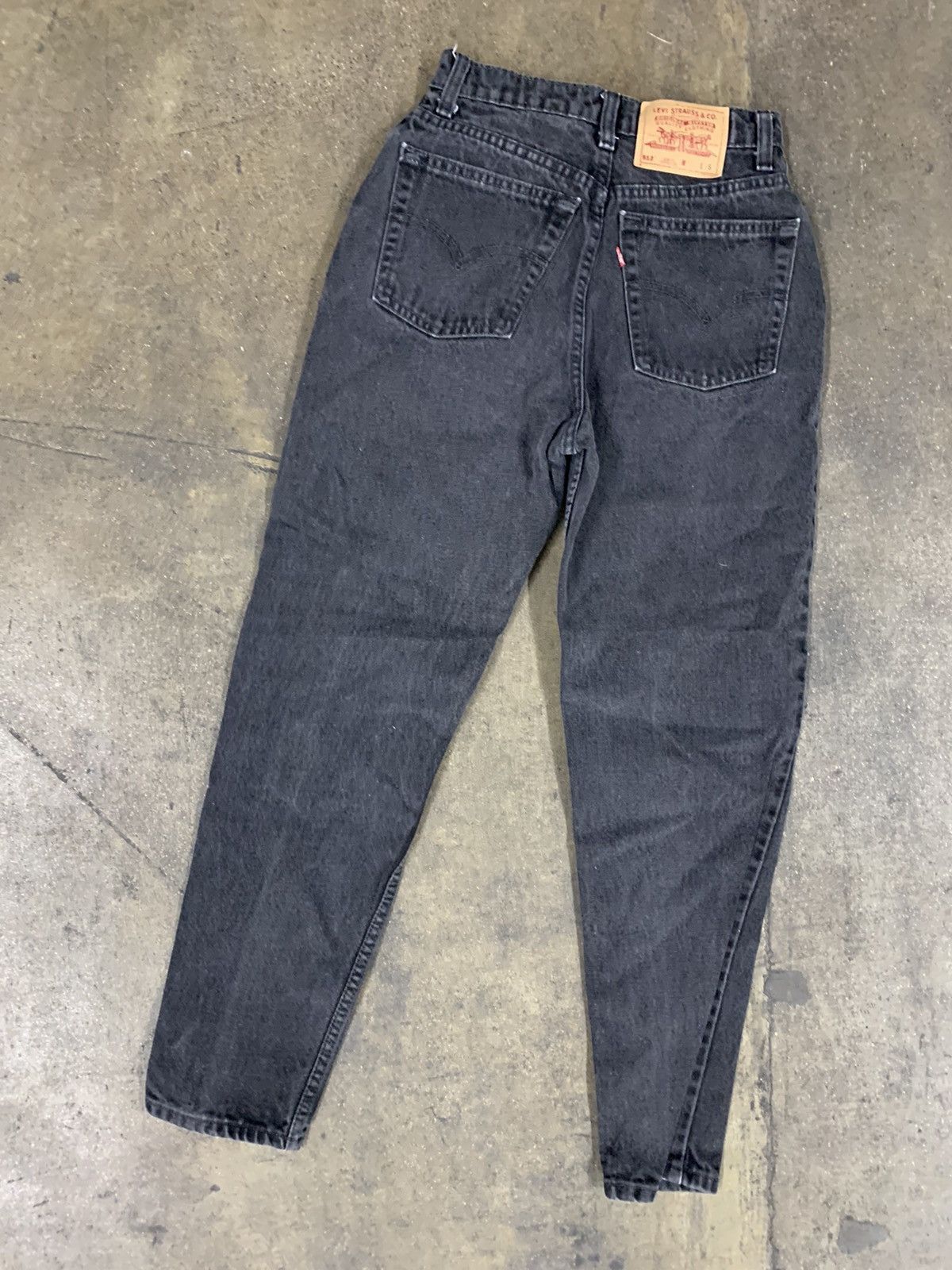 Jean × Levi's × Vintage Vintage Levi’s 512 Slim Jeans 26 x 27 Size US 26 / EU 42 - 6 Thumbnail