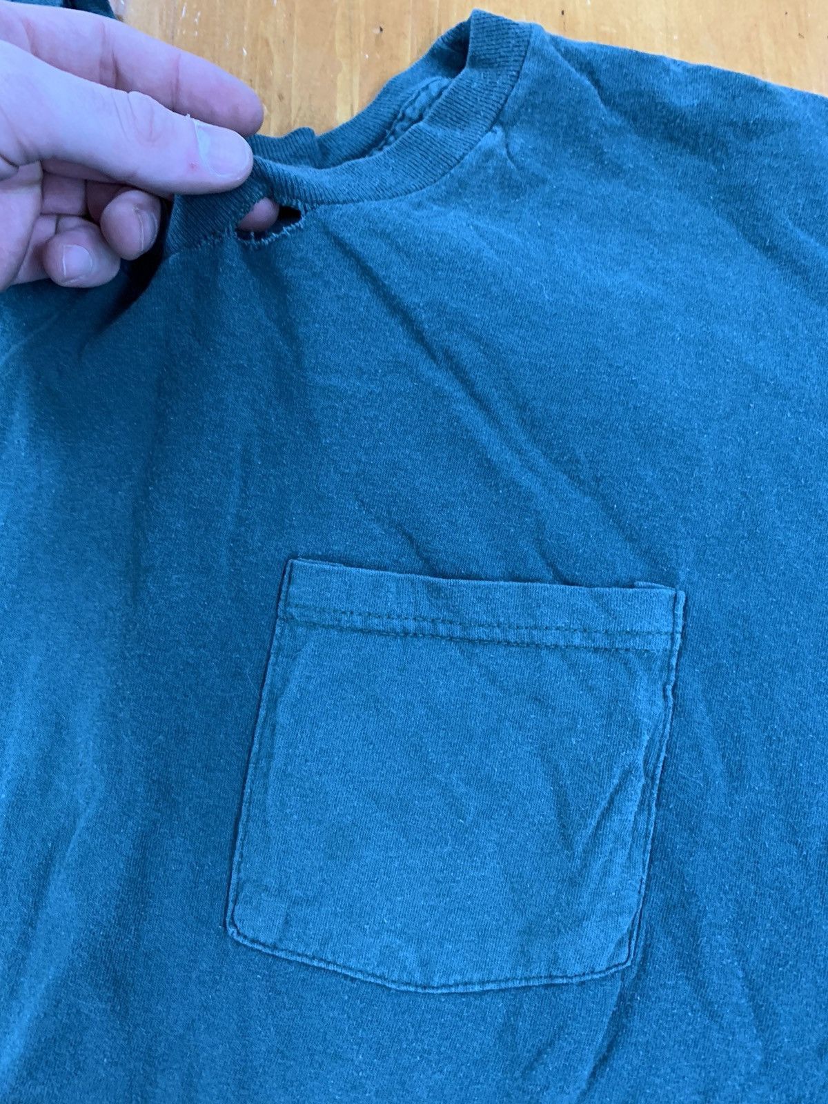 Vintage Blank Green Pocket T-Shirt Size US XL / EU 56 / 4 - 4 Thumbnail