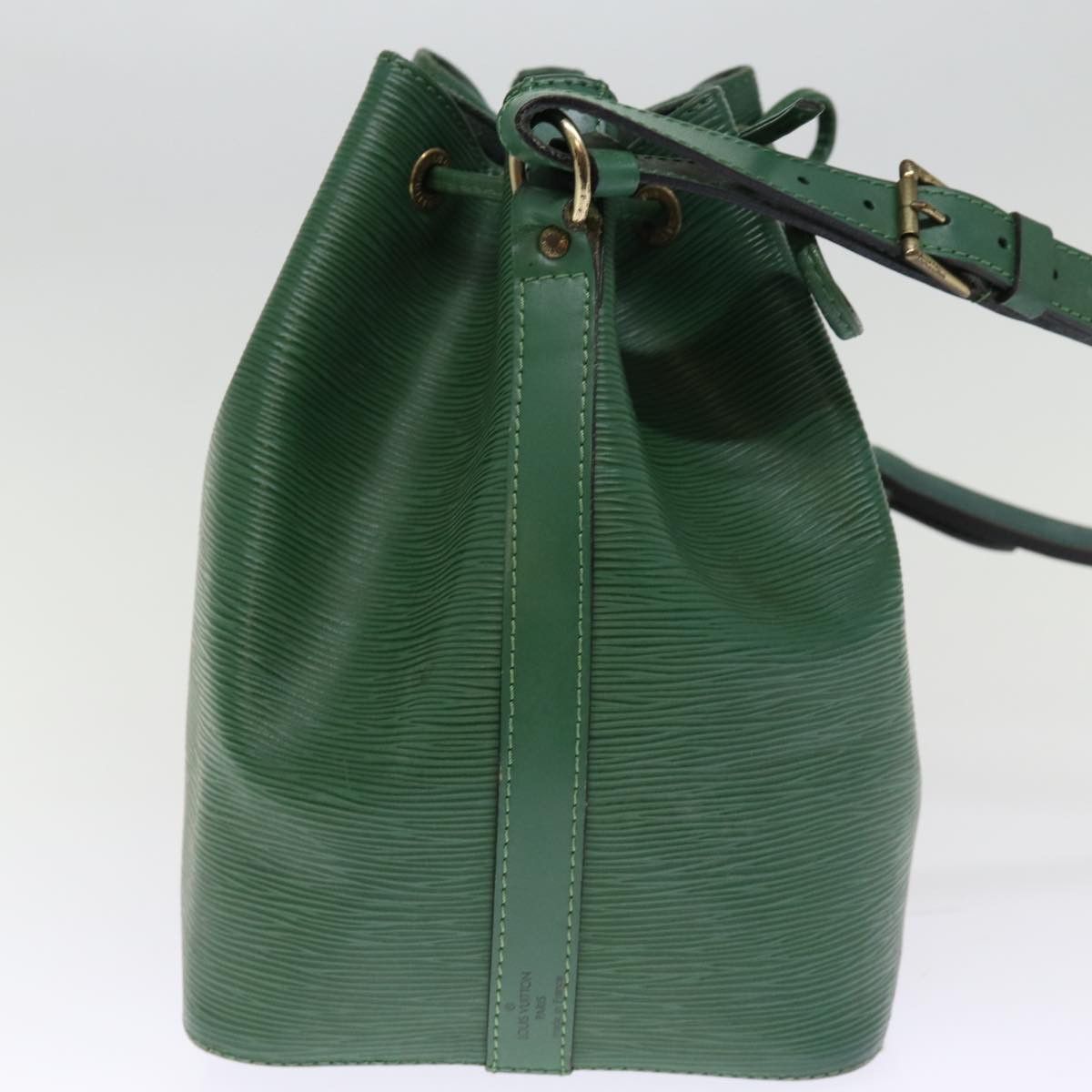 Louis Vuitton Louis Vuitton Petit Noé shoulder Size ONE SIZE - 5 Thumbnail