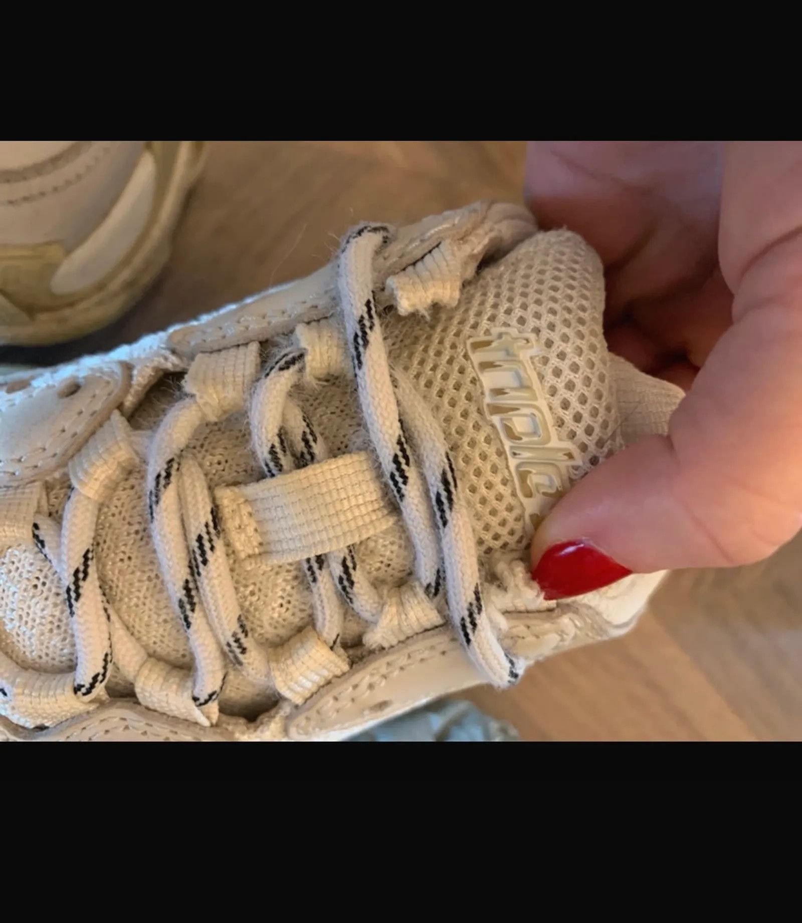 Balenciaga Balenciaga Triple S Sneakers Size US 7 / IT 37 - 2 Thumbnail