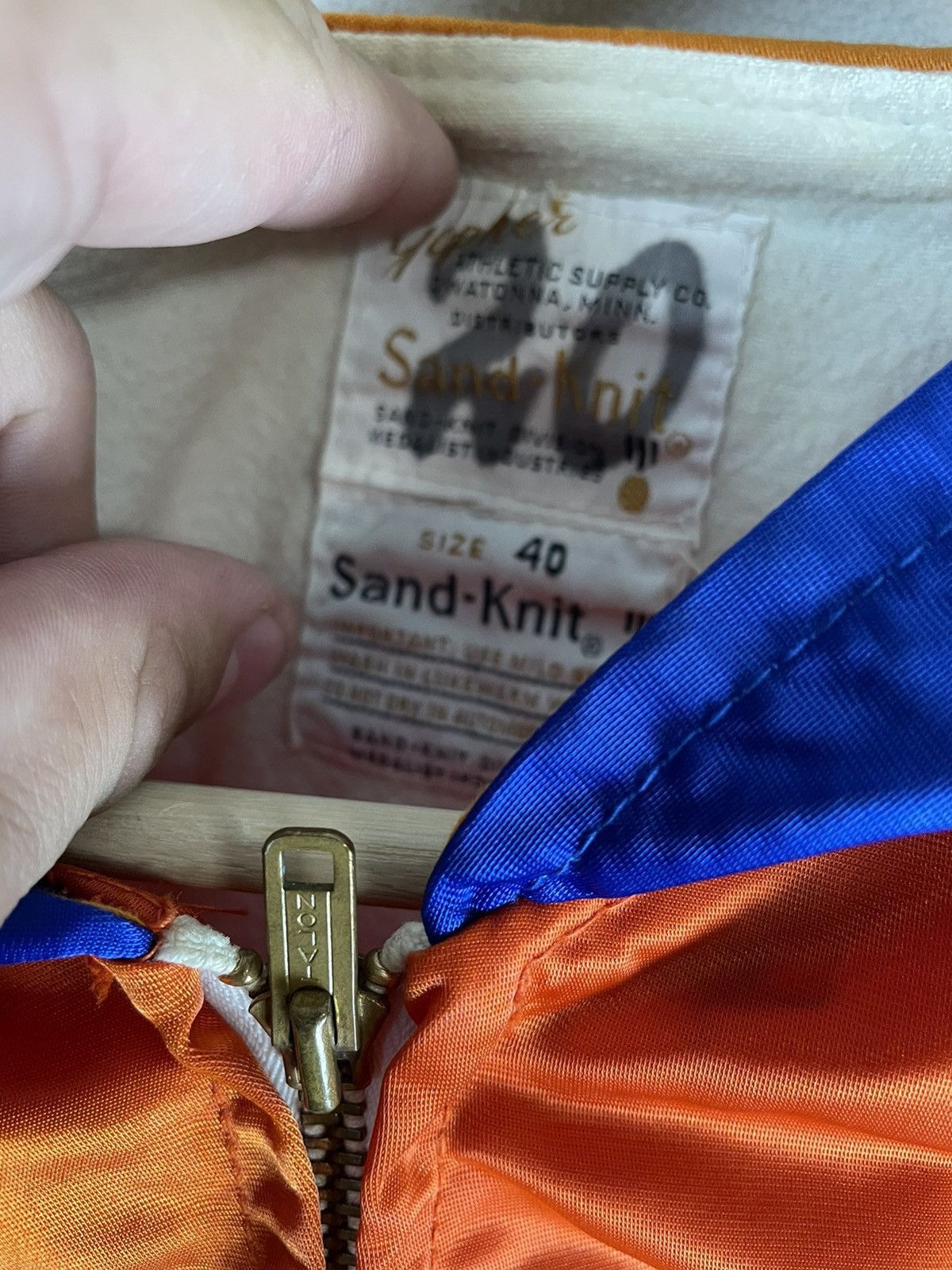 Vintage Vintage Crewneck 1970s Satin Sand-Knit College Hoodie Size US M / EU 48-50 / 2 - 2 Thumbnail