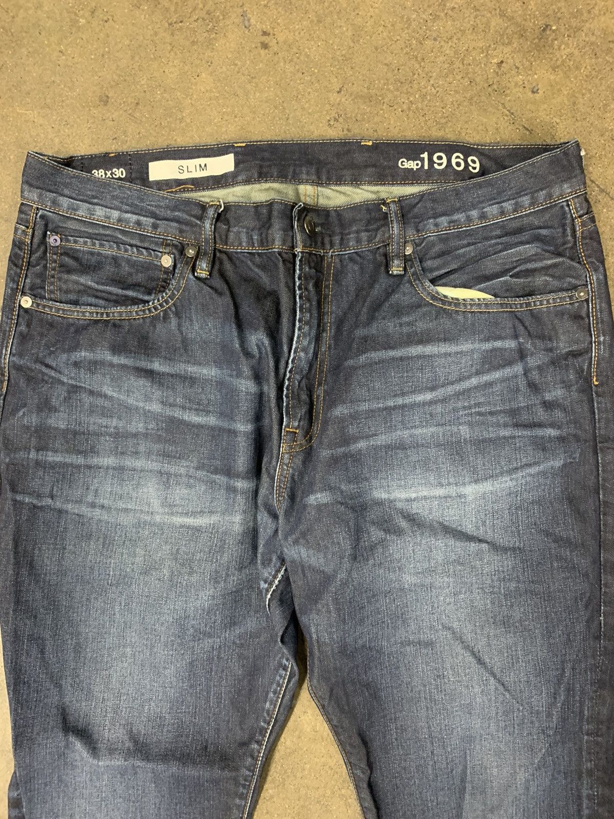 Jean × Vintage Vintage Gap 1969 Dark Wash Slim 38x30 Size US 38 / EU 54 - 2 Thumbnail