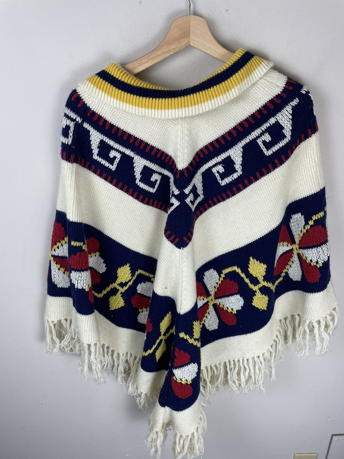 Vintage Vintage 1980s Design Shawl Knit Size US M / EU 48-50 / 2 - 3 Thumbnail