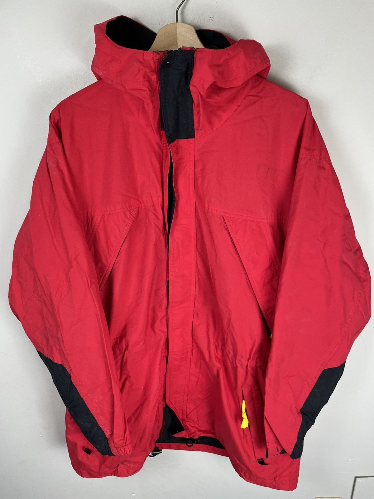 Vintage Vintage Marlboro Windbreaker Ski Parka Size US L / EU 52-54 / 3 - 6 Thumbnail