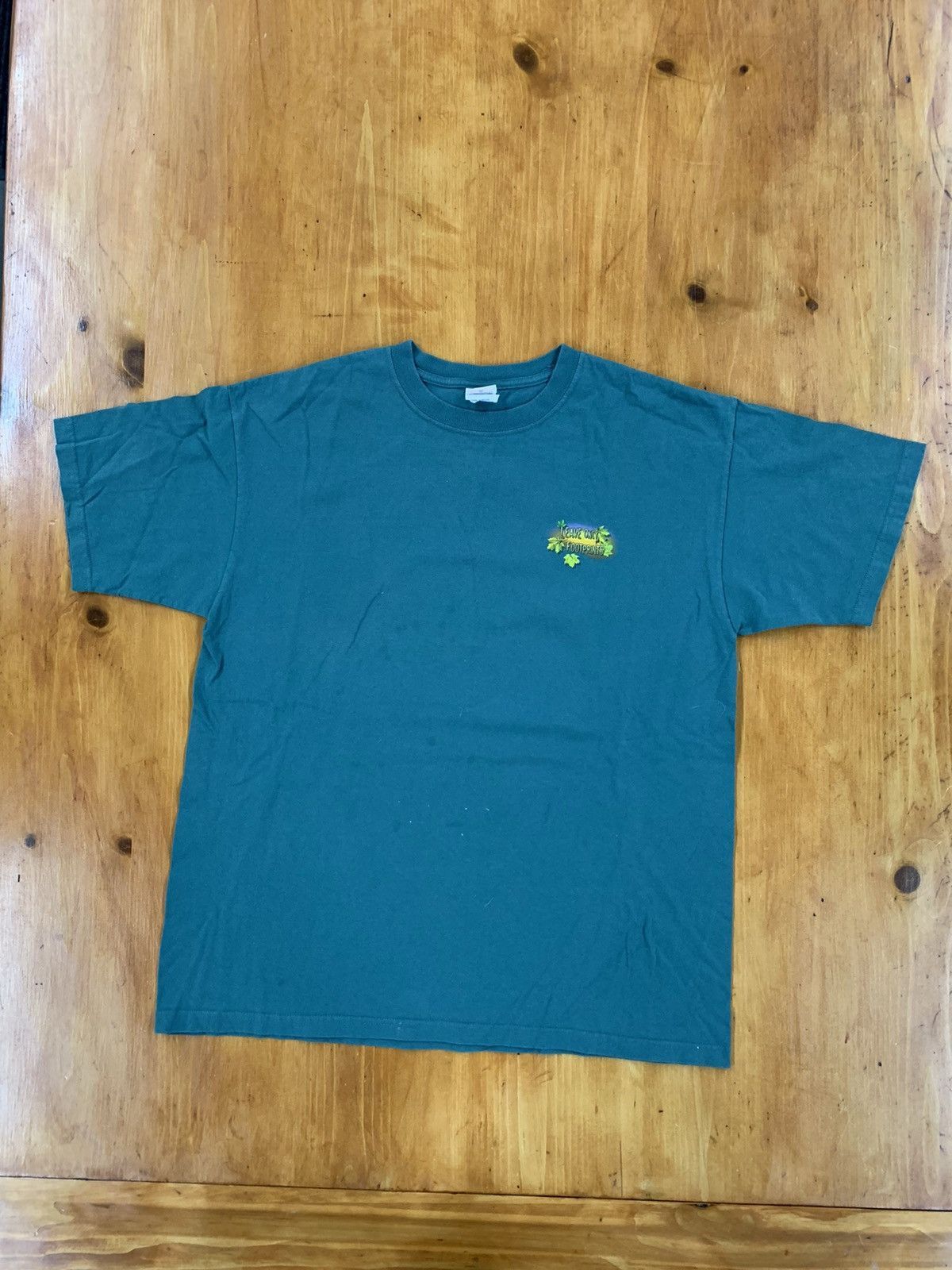 Vintage Vintage 1990s Only Leave Footprints T-Shirt Size US L / EU 52-54 / 3 - 5 Thumbnail