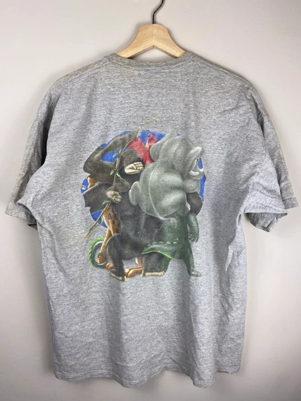 Vintage Vintage Rainforest Cafe T-Shirt Size US L / EU 52-54 / 3 - 3 Thumbnail